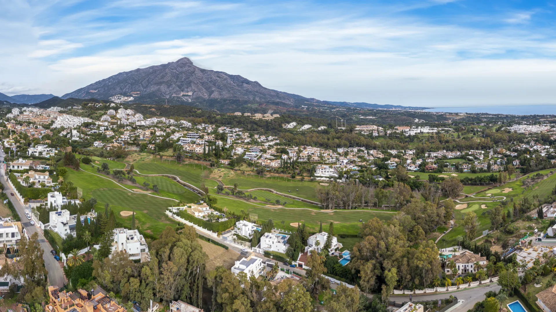 Parcela a la venta en Nueva Andalucia