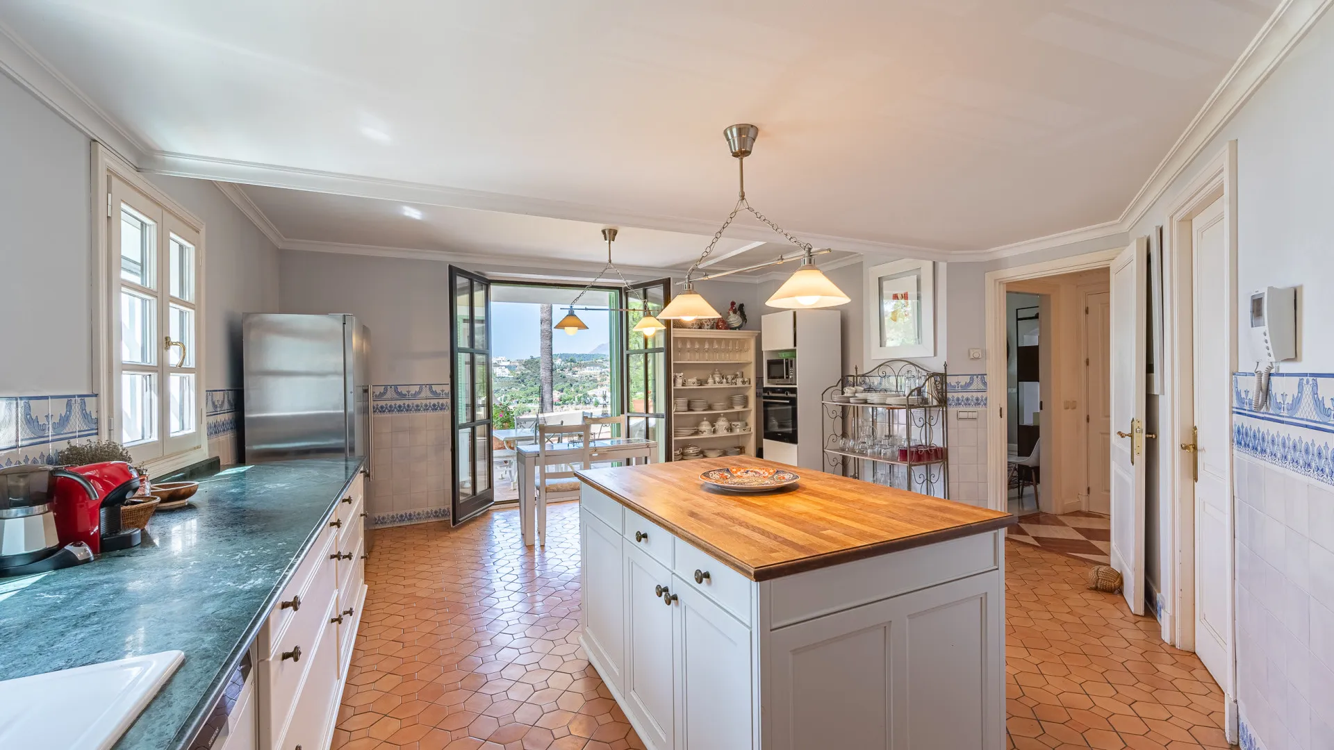 8 bedrooms villa in Marbella Club Golf Resort for sale