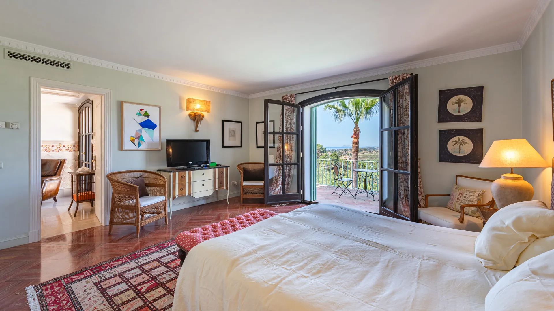 8 bedrooms villa in Marbella Club Golf Resort for sale