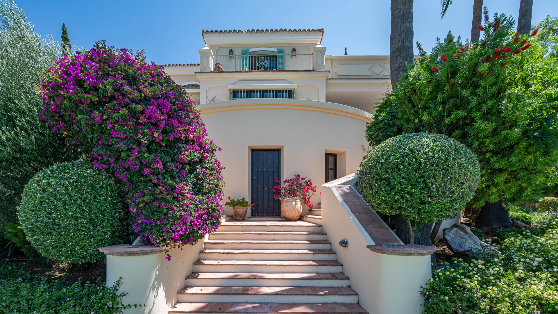 8 bedrooms villa in Marbella Club Golf Resort for sale