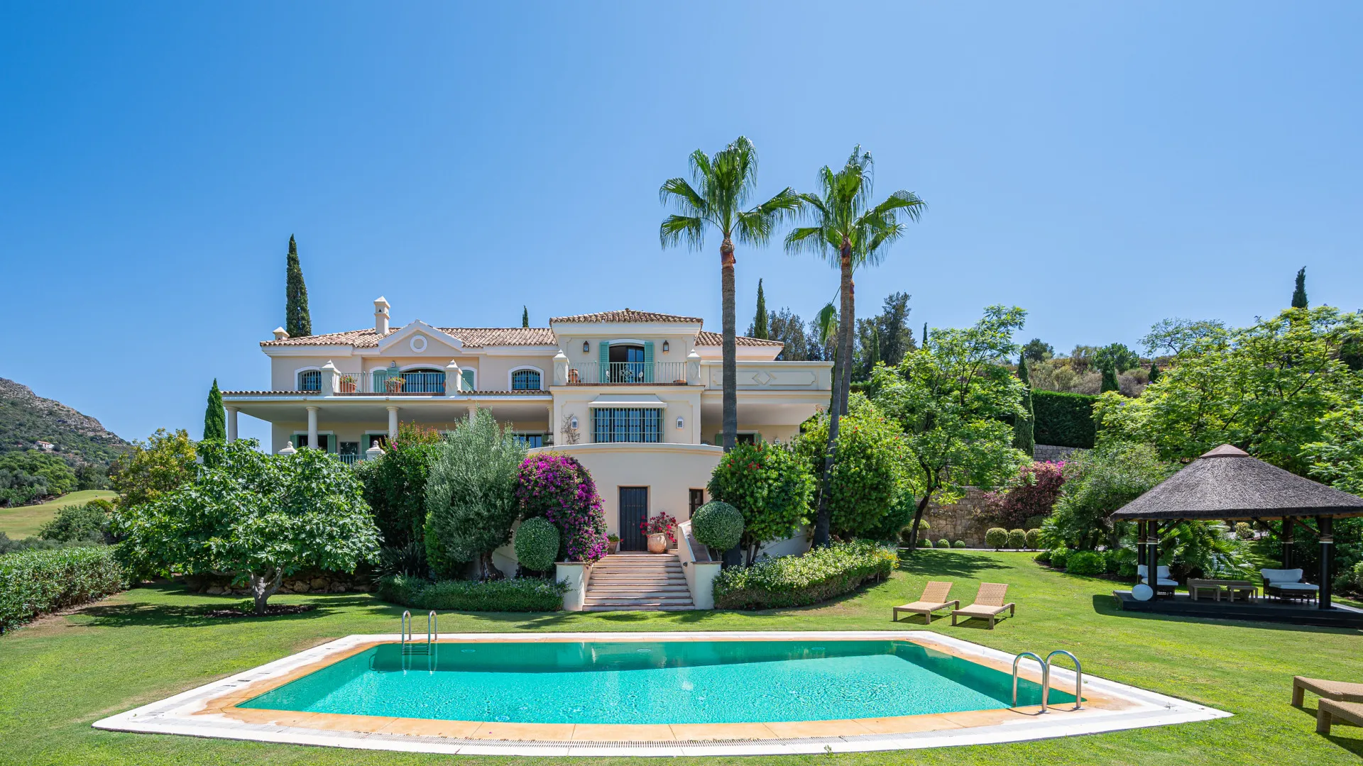 8 bedrooms villa in Marbella Club Golf Resort for sale