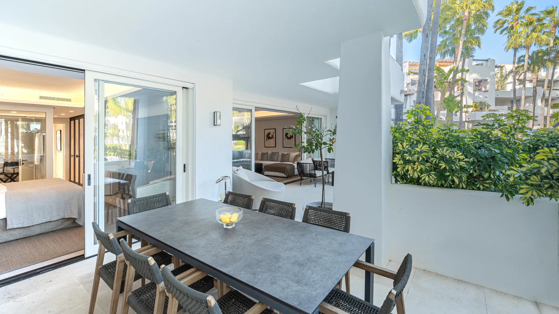 For sale Marina Puente Romano 3 bedrooms apartment