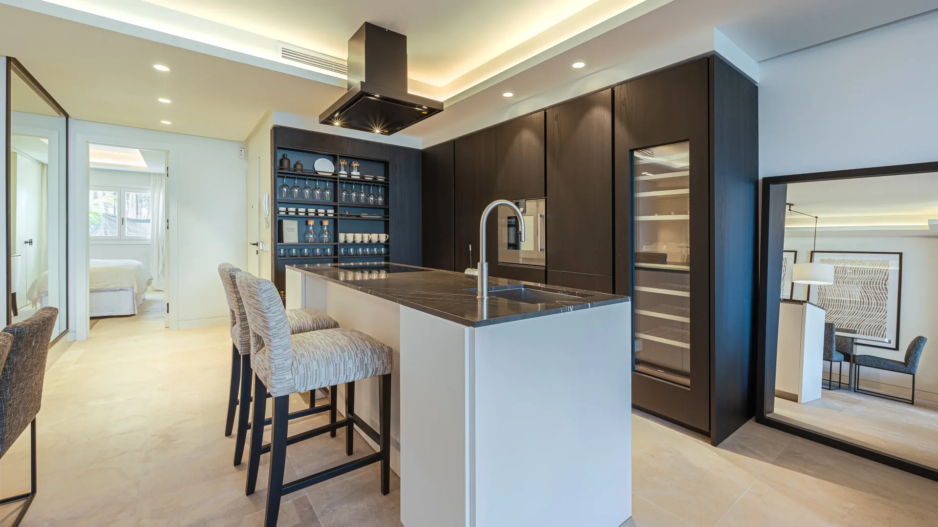 For sale Marina Puente Romano 3 bedrooms apartment