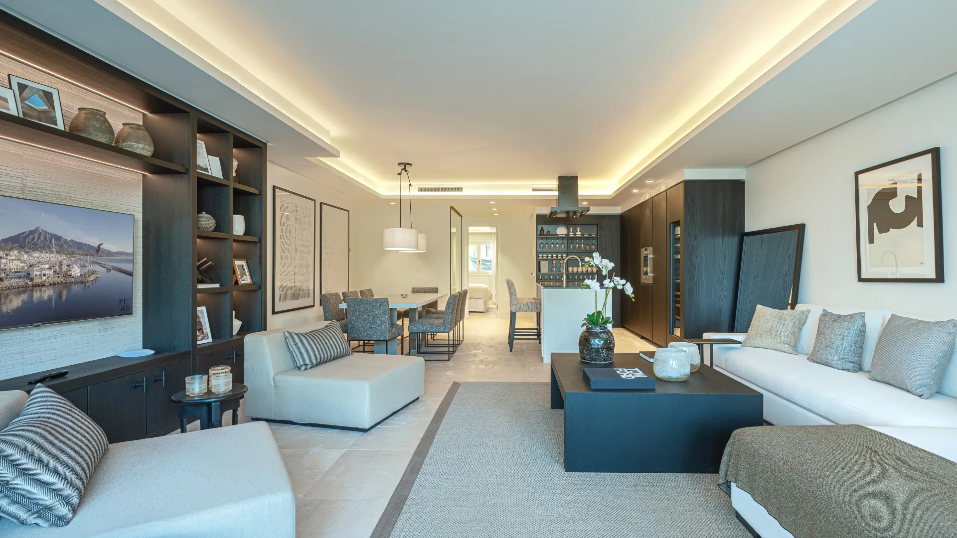 For sale Marina Puente Romano 3 bedrooms apartment