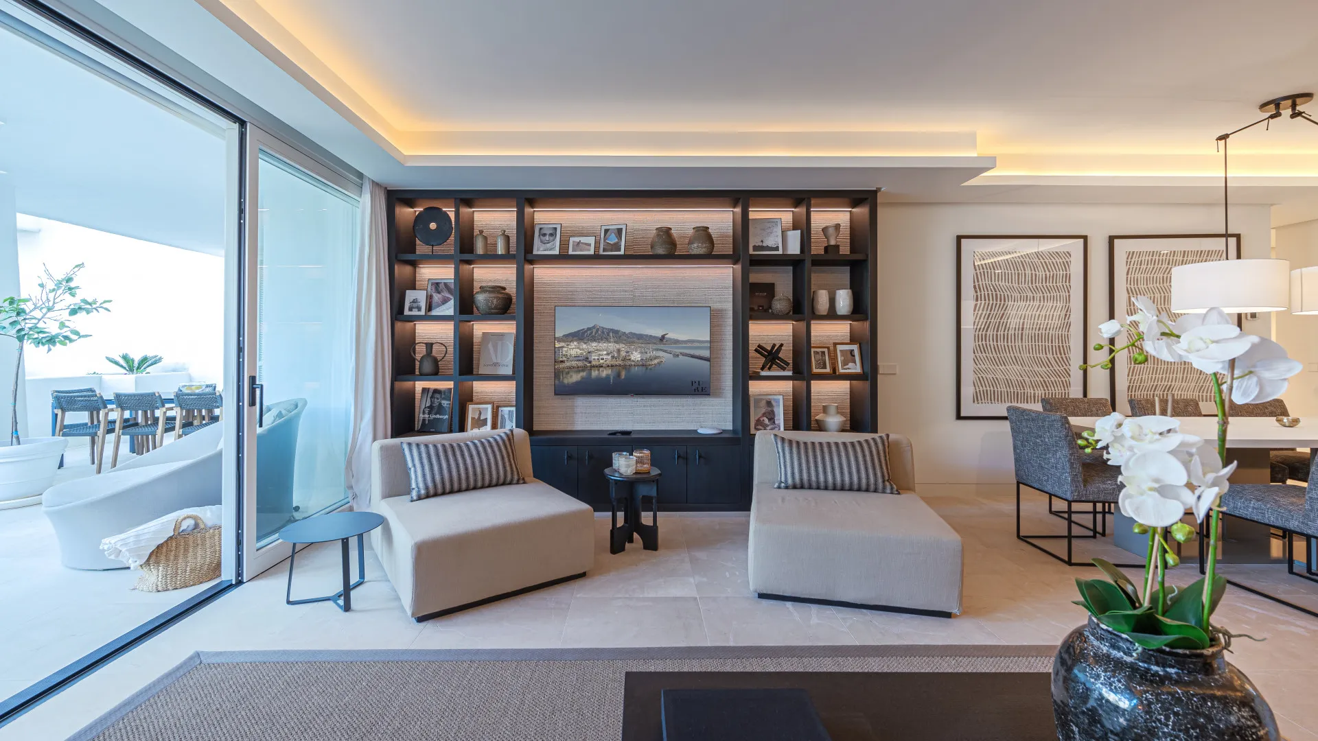 For sale Marina Puente Romano 3 bedrooms apartment