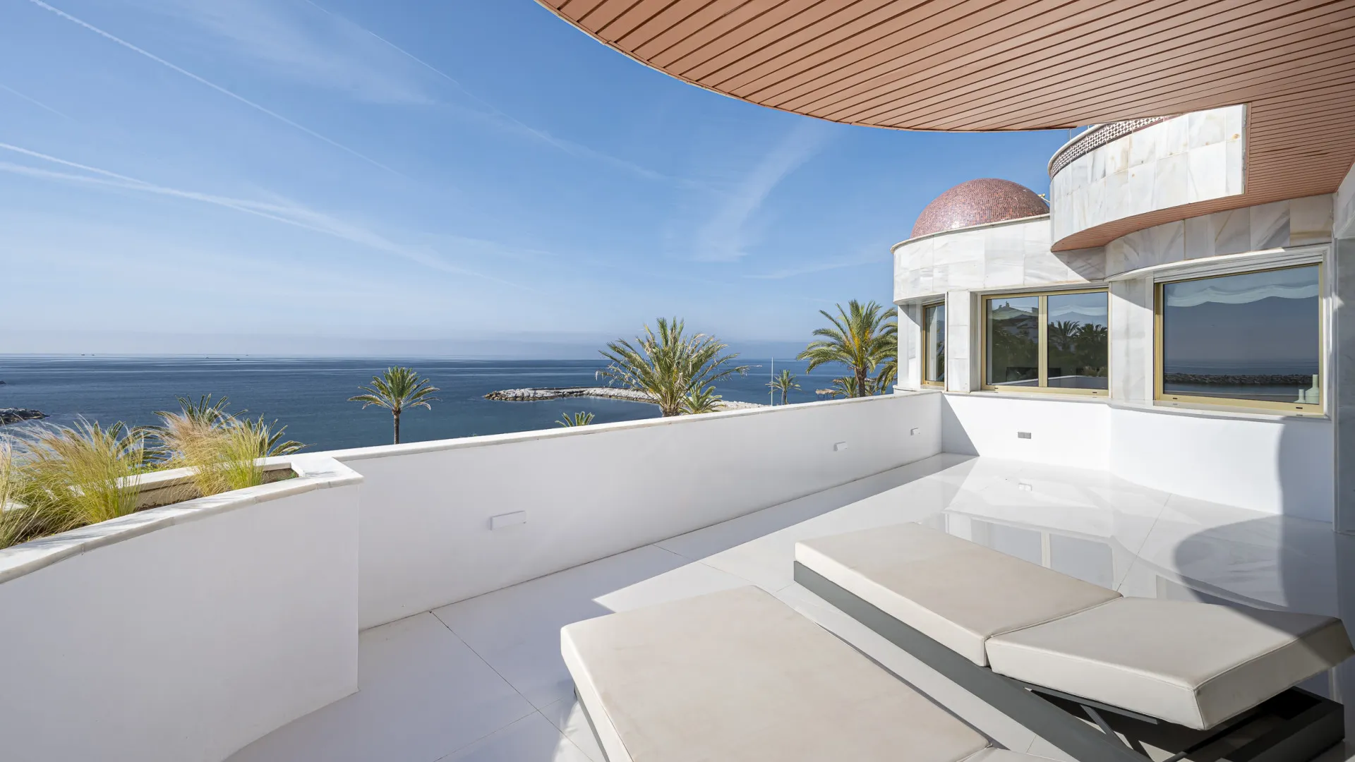 Gray D'Albion 4 bedrooms apartment for sale
