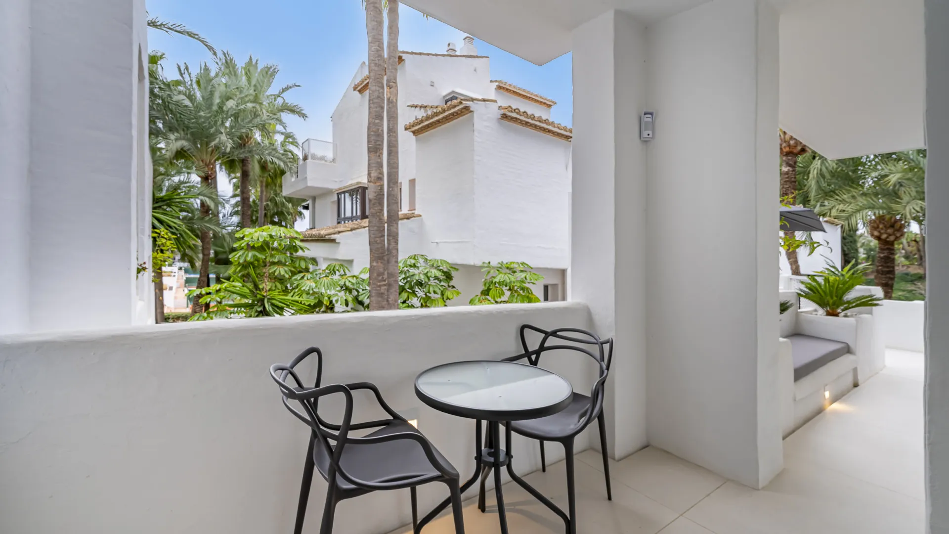 Apartamento en venta en Marina Puente Romano de 3 dormitorios