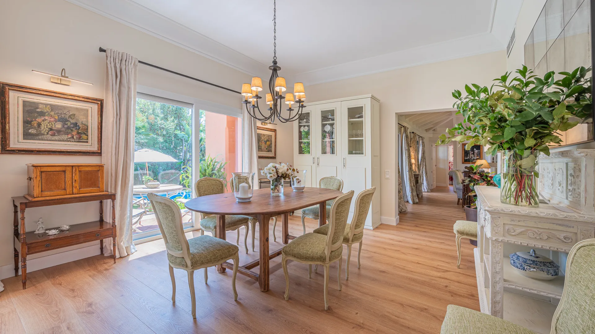 Altos de Puente Romano, villa con 5 dormitorios en venta