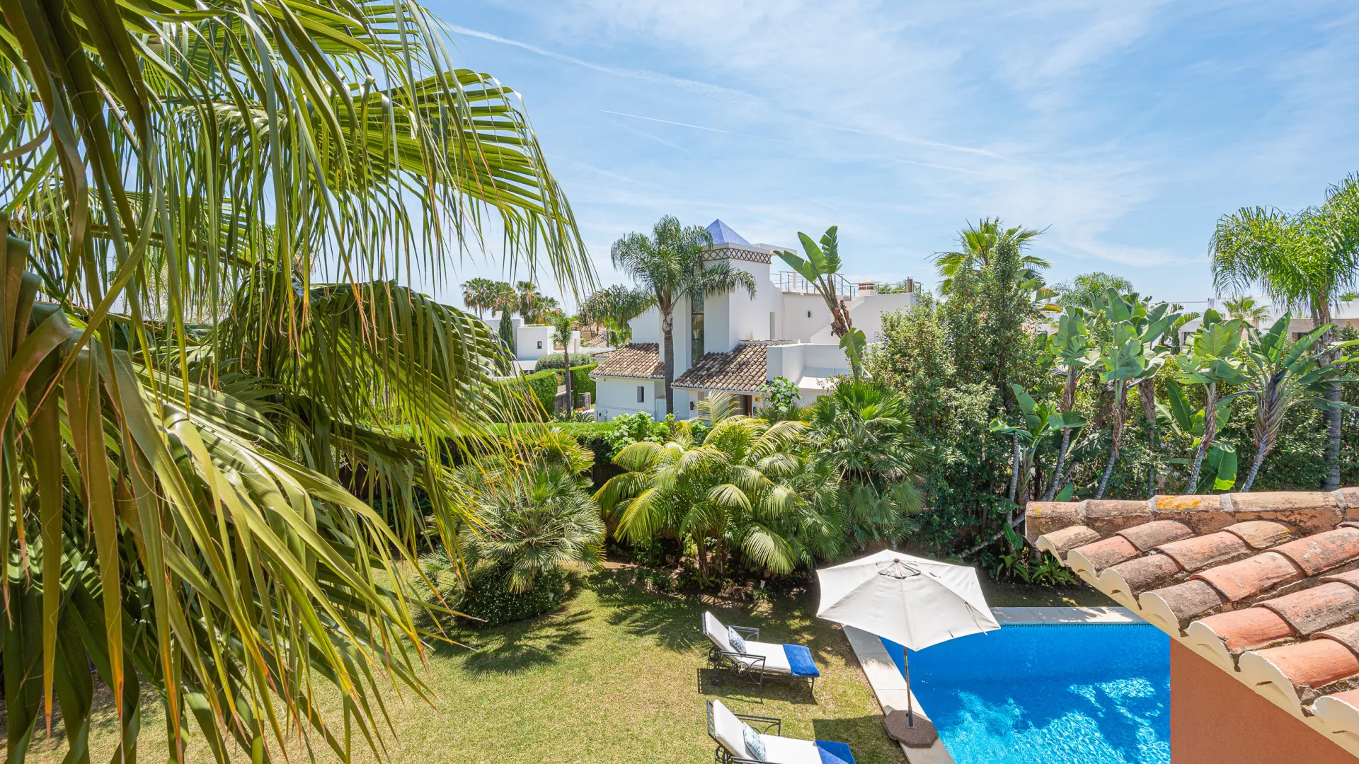 Altos de Puente Romano, villa con 5 dormitorios en venta