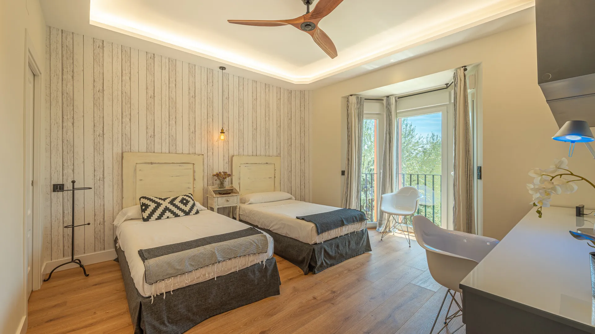 Altos de Puente Romano, villa con 5 dormitorios en venta