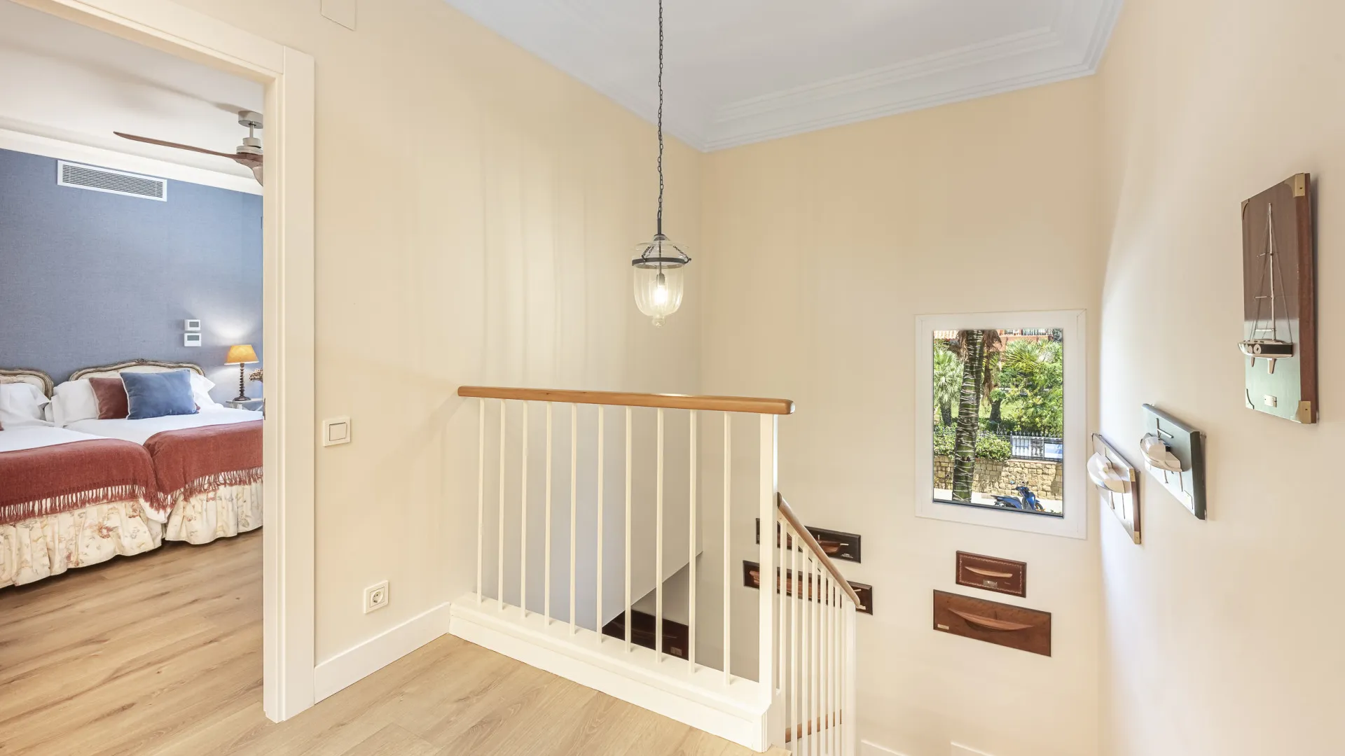 5 bedrooms villa for sale in Altos de Puente Romano