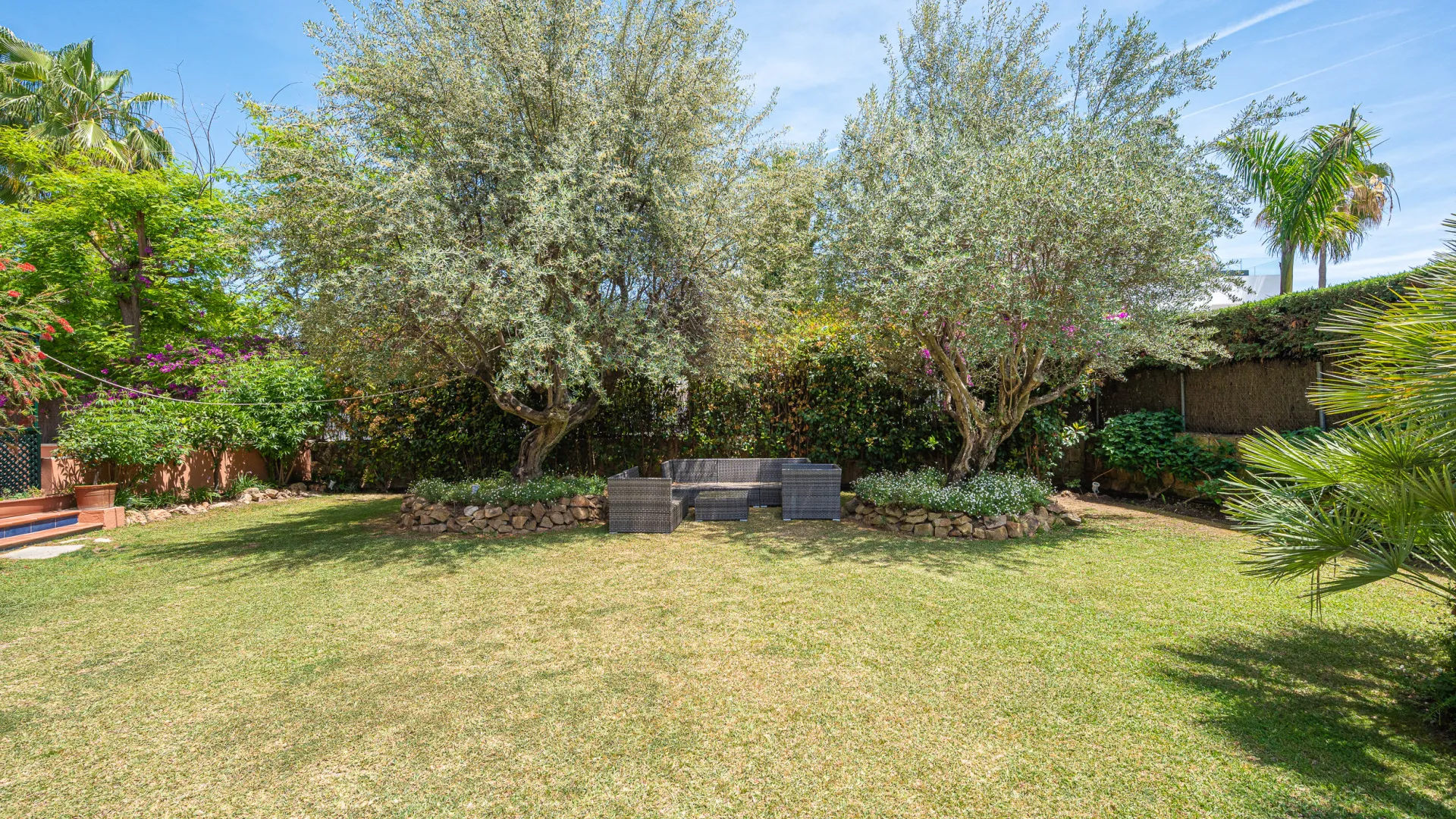 Altos de Puente Romano, villa con 5 dormitorios en venta