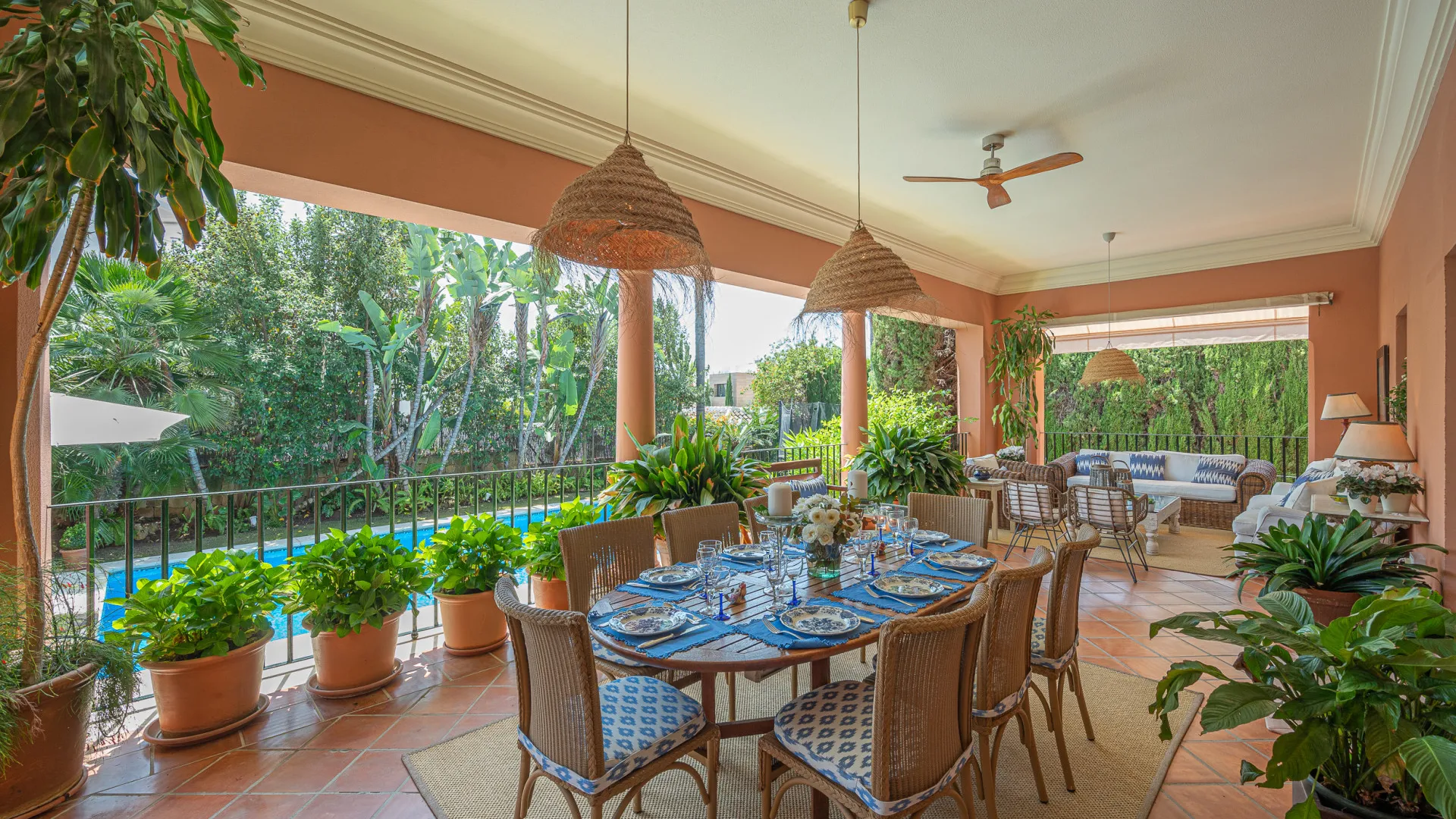 Altos de Puente Romano, villa con 5 dormitorios en venta
