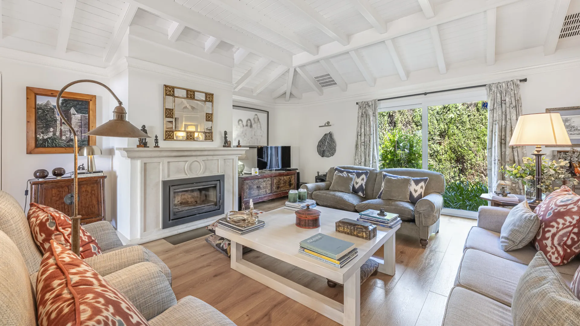 5 bedrooms villa for sale in Altos de Puente Romano