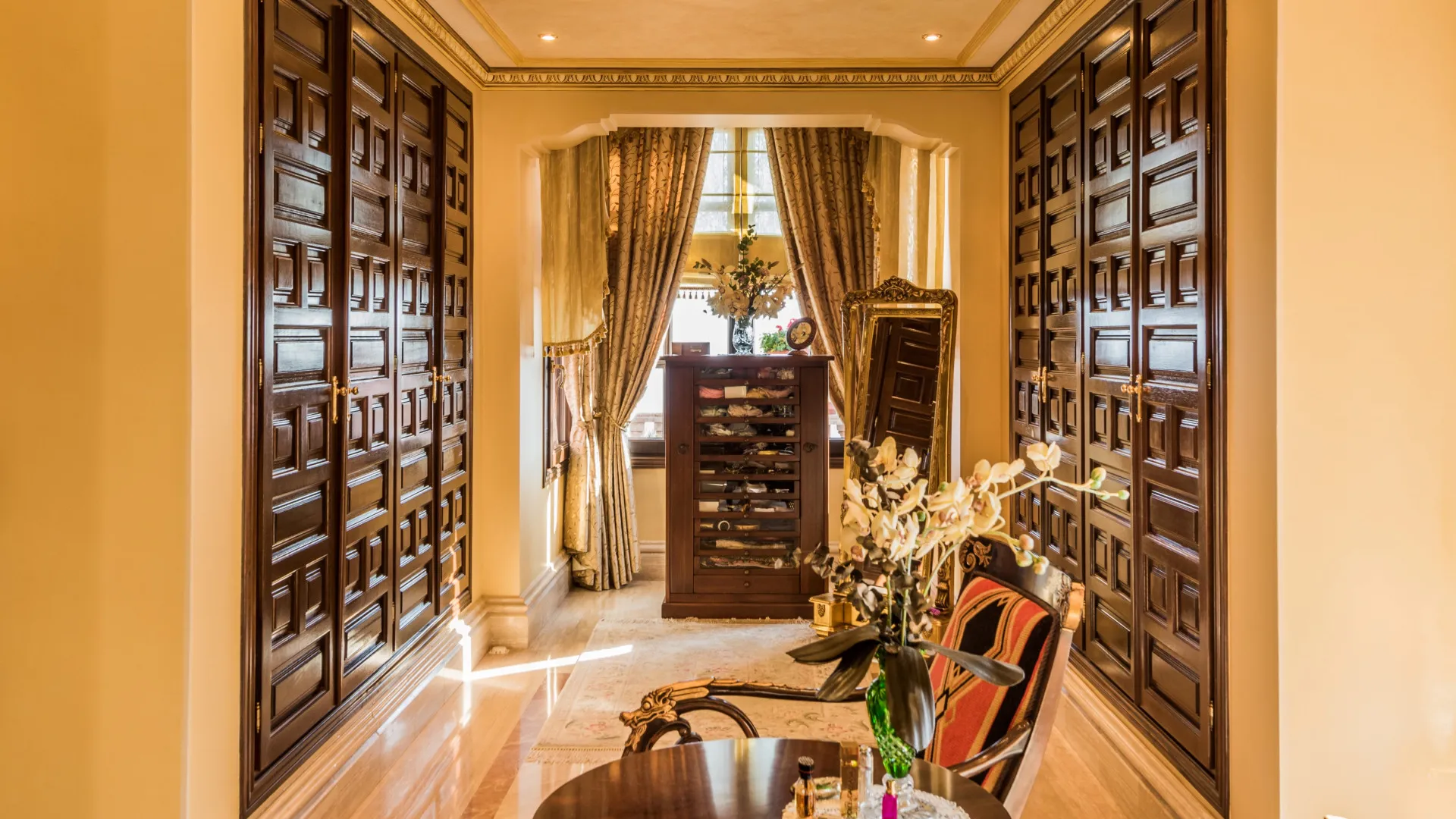 Villa for sale in Sierra Blanca