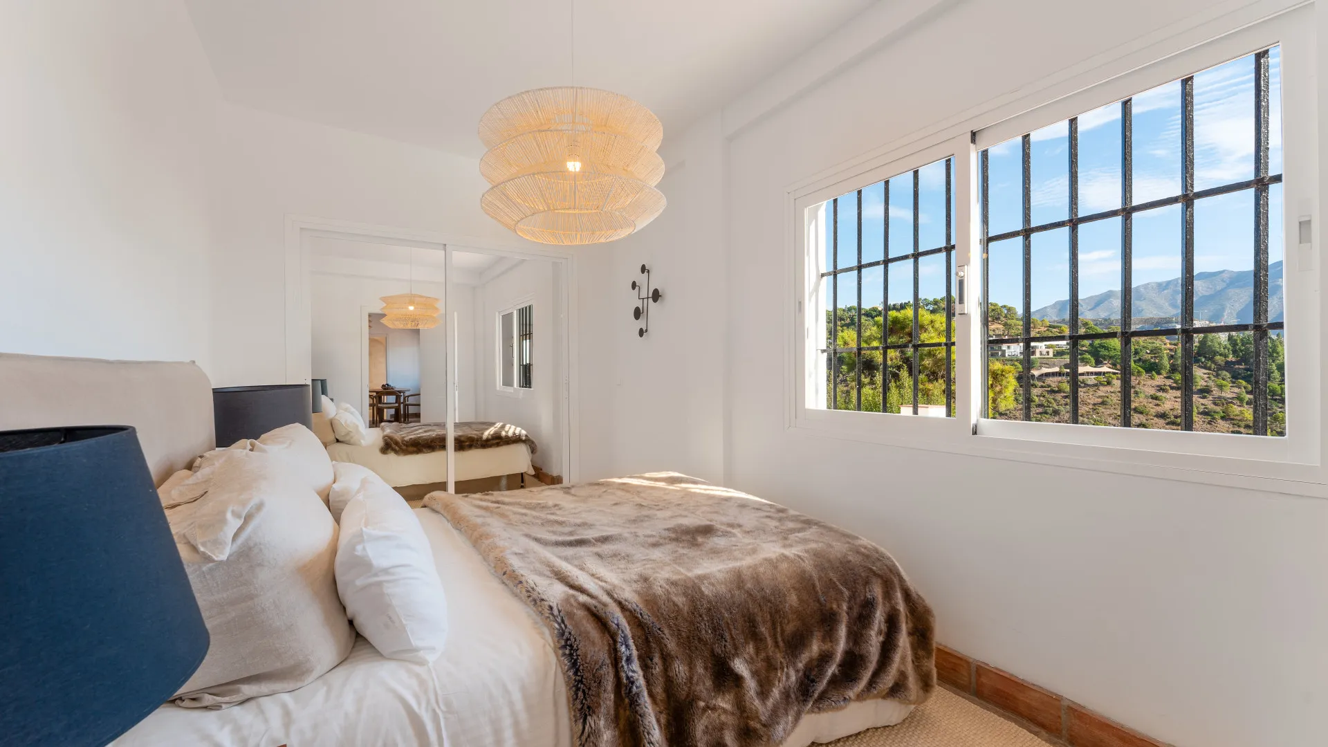 El Madroñal, villa a la venta