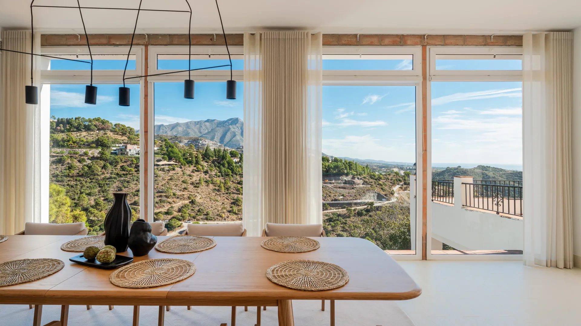 El Madroñal, villa a la venta