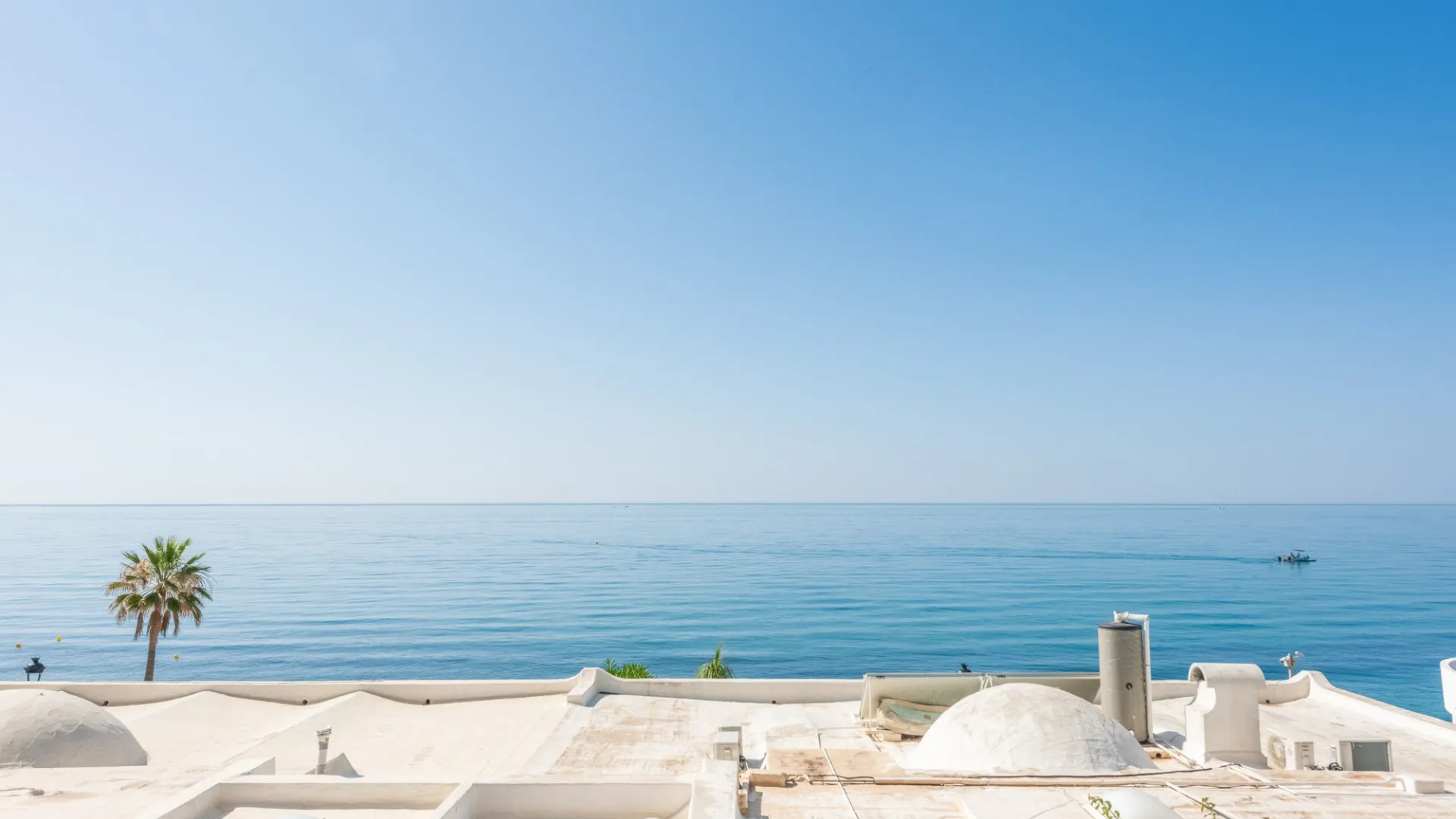 Oasis de Marbella, adosado en venta de 3 dormitorios