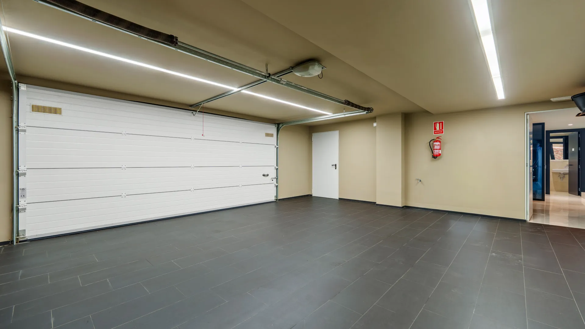 Se vende villa de 6 dormitorios en Haza del Conde