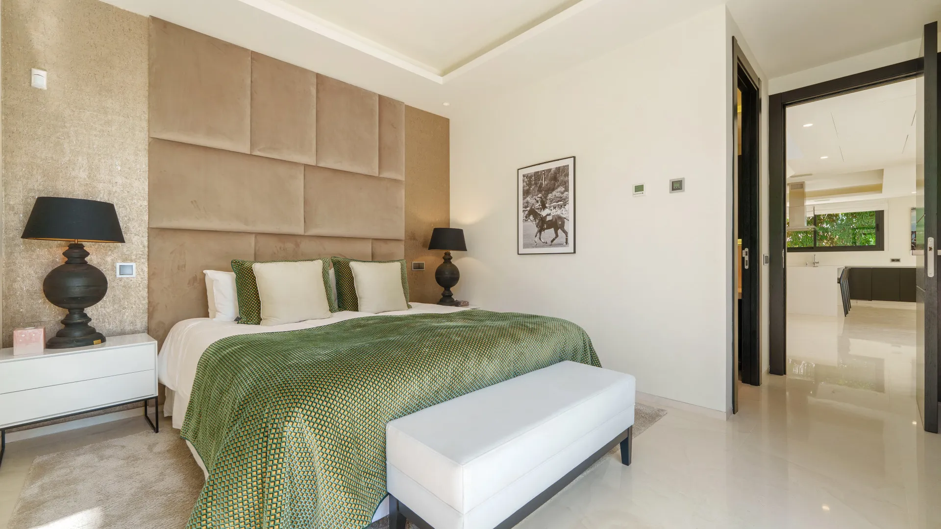 Se vende villa de 6 dormitorios en Haza del Conde