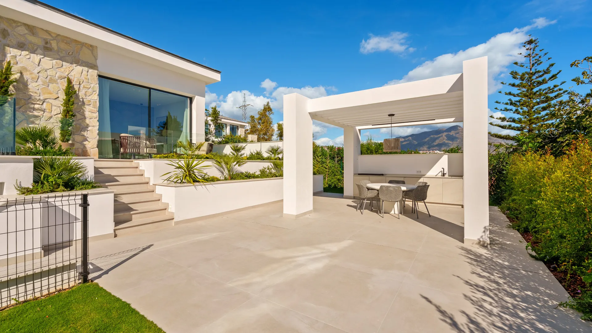 Se vende villa en La Quinta de 5 dormitorios