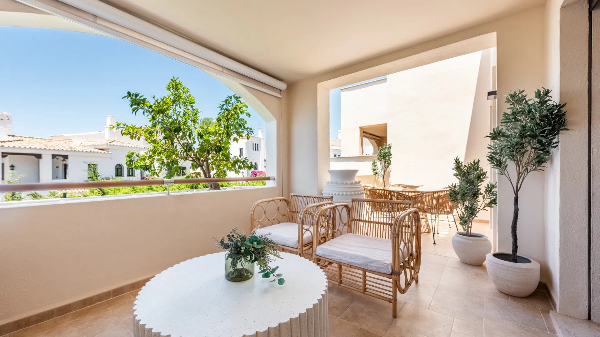 Medina de Banús 2 bedrooms apartment for sale
