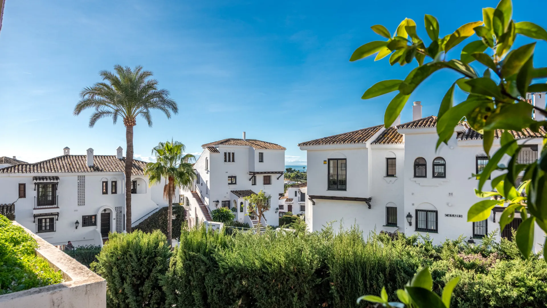 Medina de Banús 2 bedrooms apartment for sale