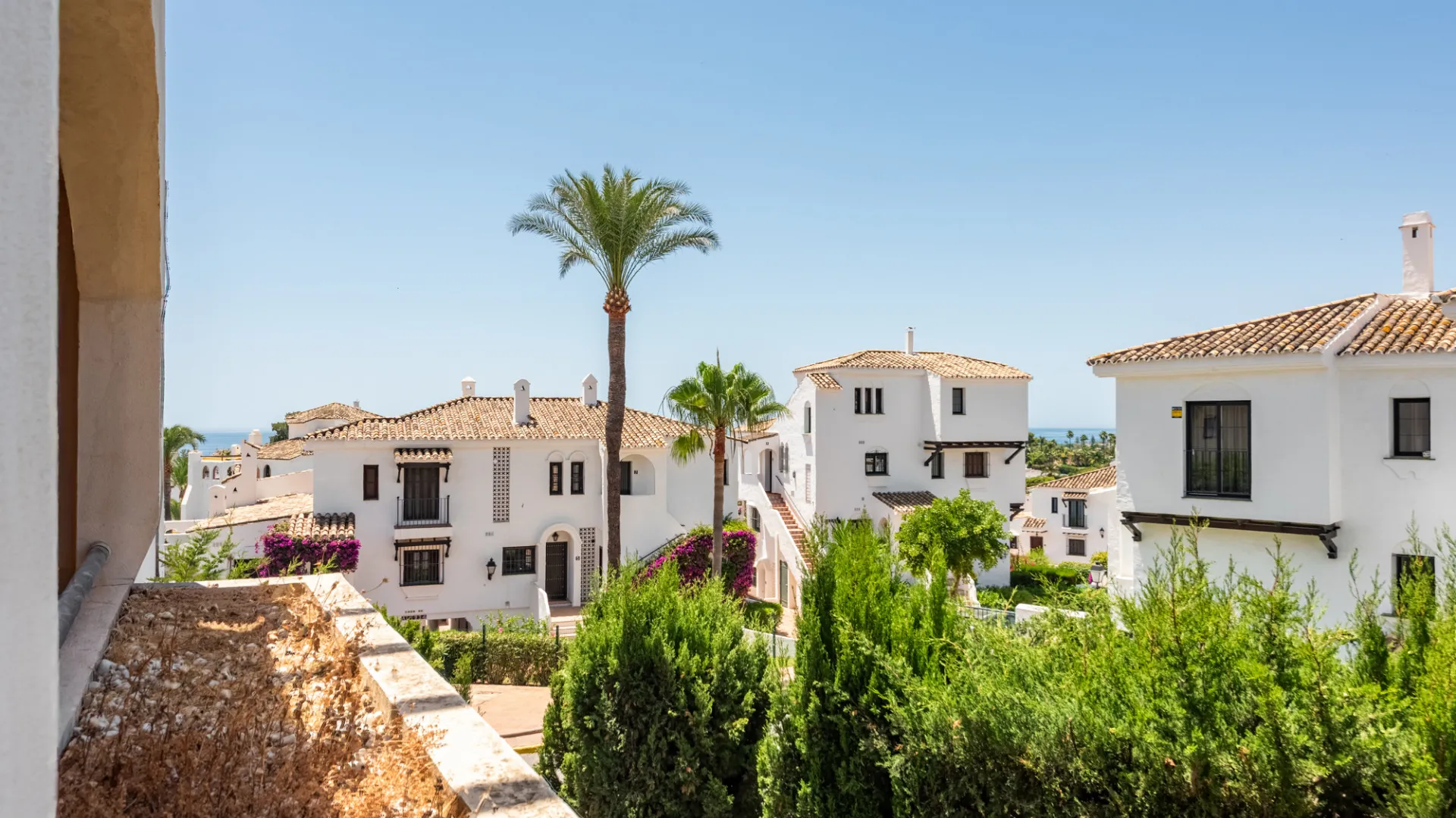 Medina de Banús 2 bedrooms apartment for sale