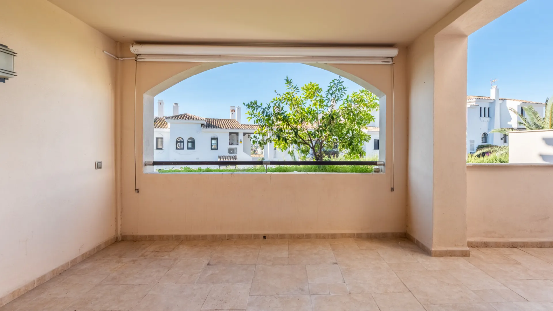 Medina de Banús 2 bedrooms apartment for sale
