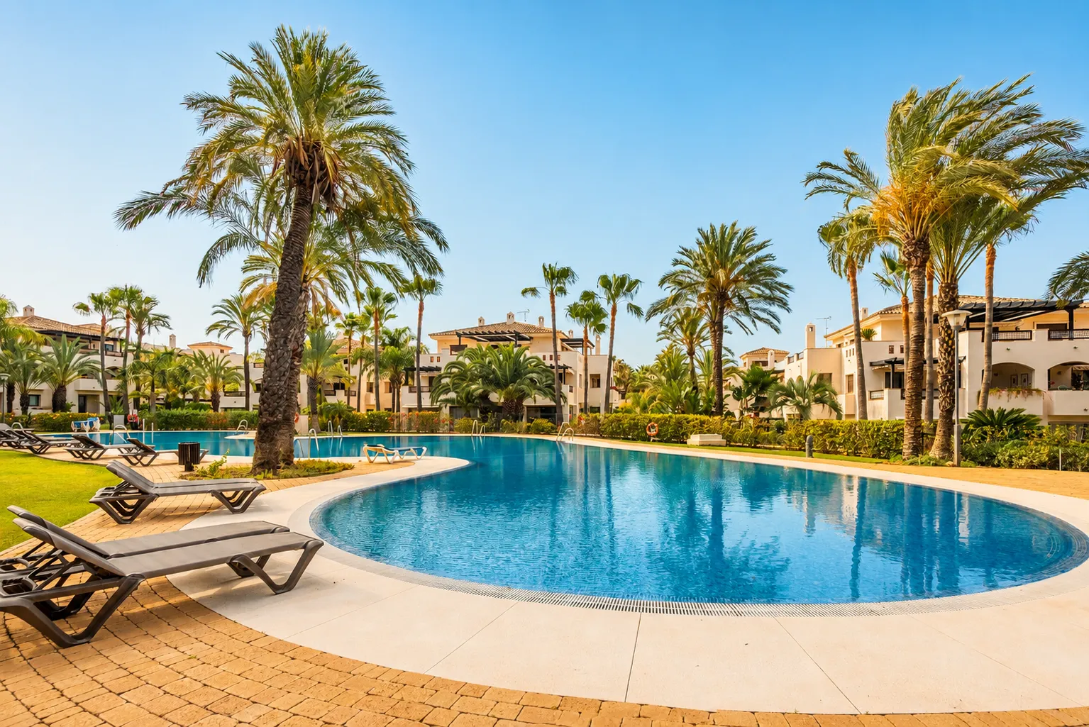 Medina de Banús 2 bedrooms apartment for sale