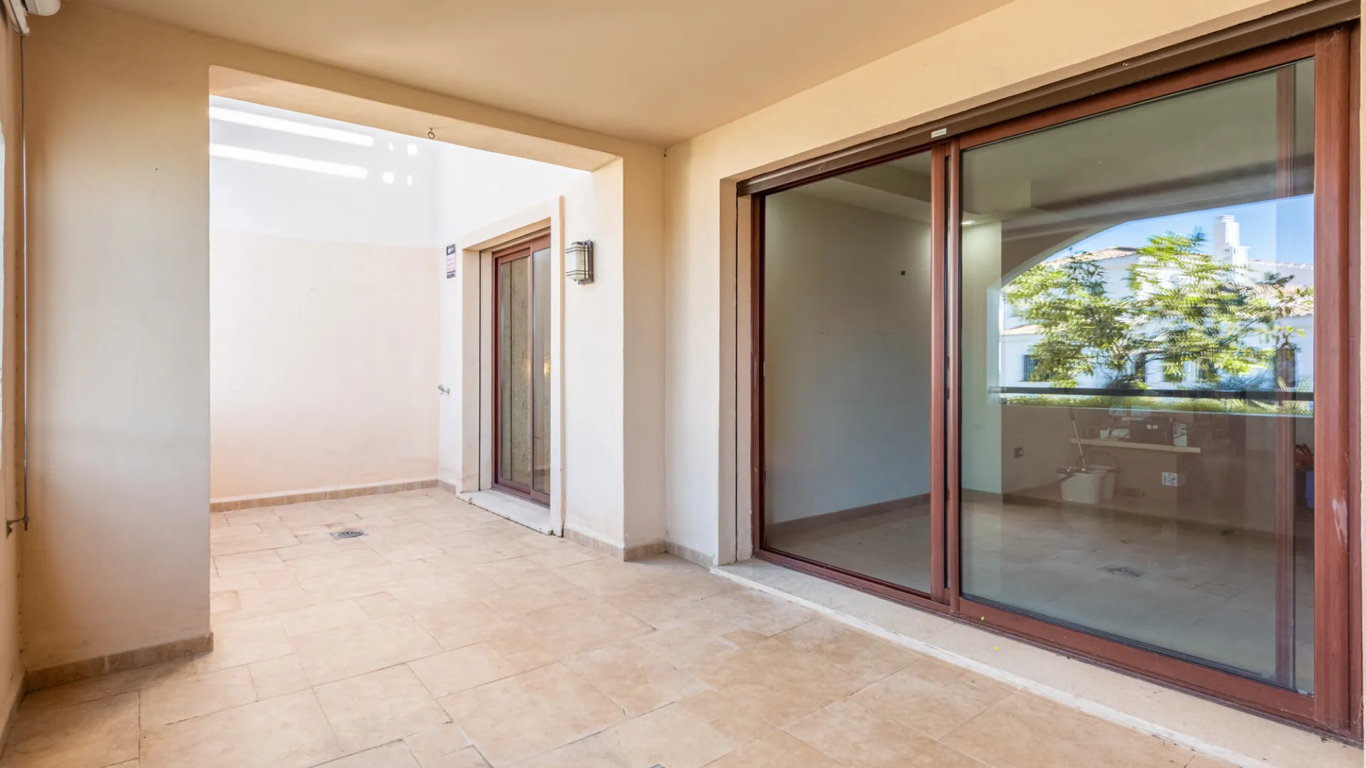 Medina de Banús 2 bedrooms apartment for sale