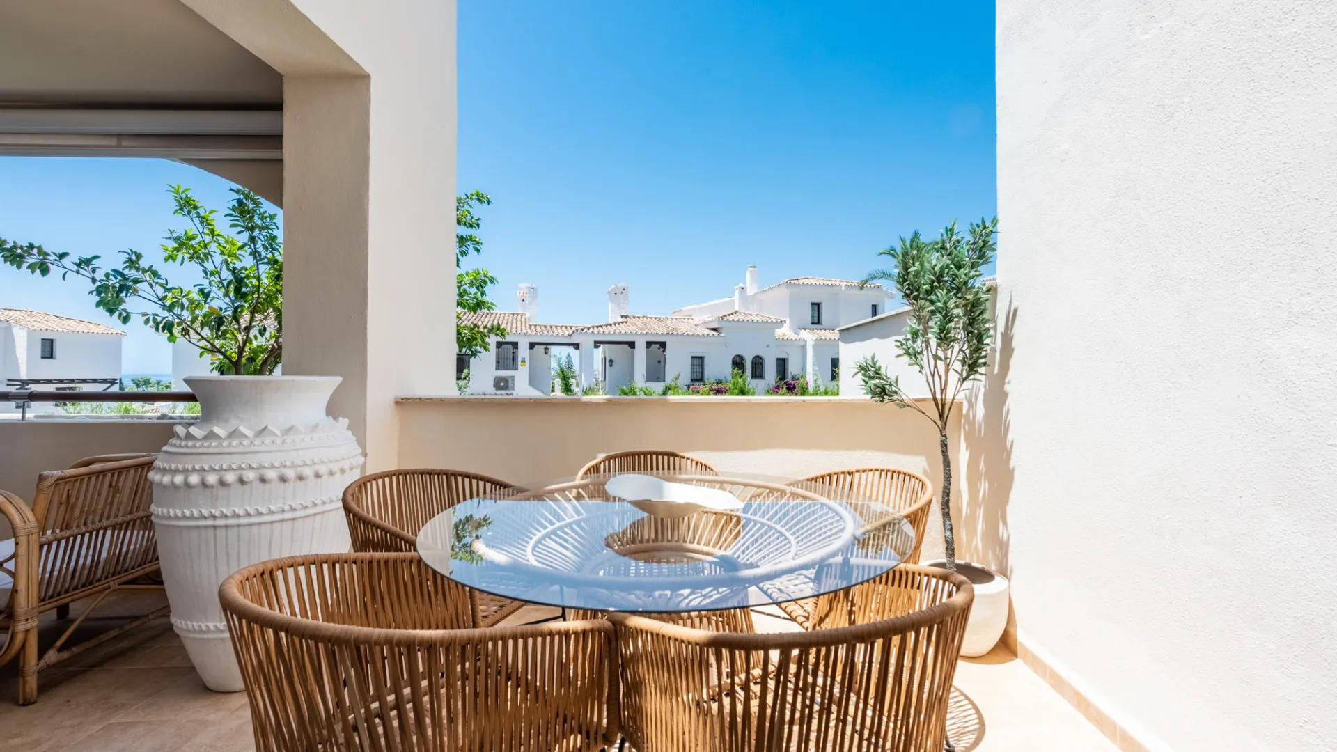 Medina de Banús 2 bedrooms apartment for sale