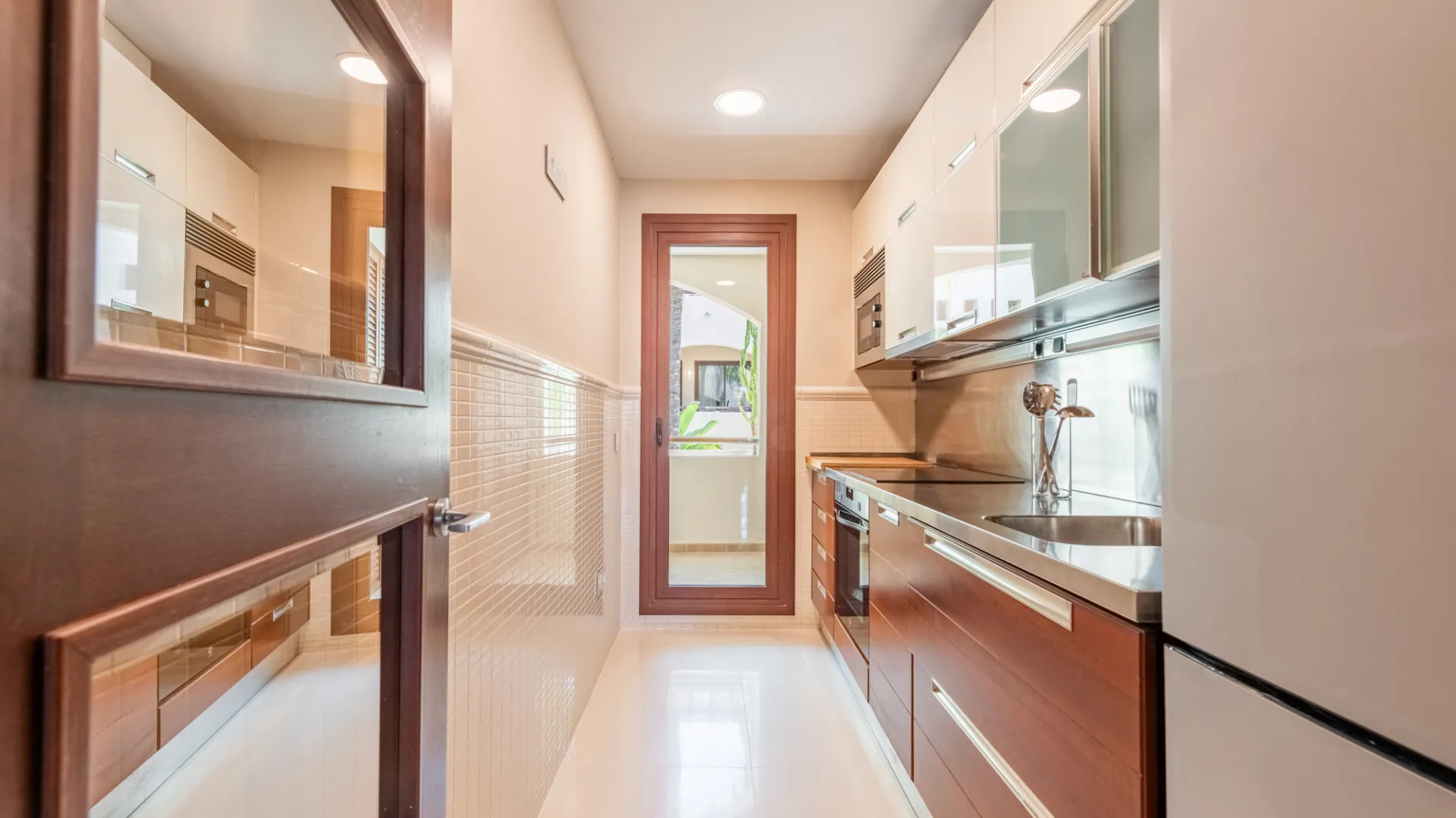 Medina de Banús 2 bedrooms apartment for sale