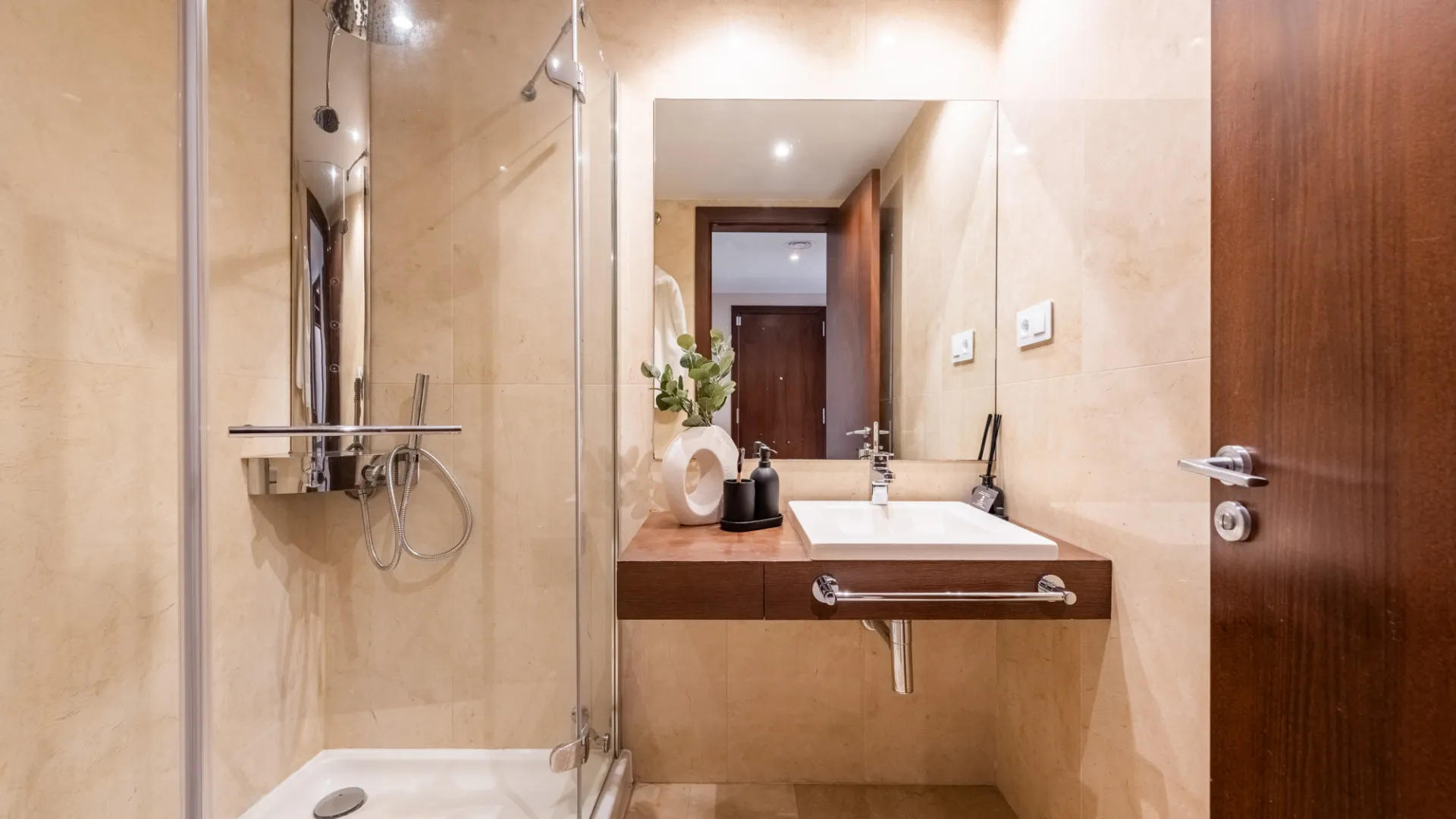 Medina de Banús 2 bedrooms apartment for sale