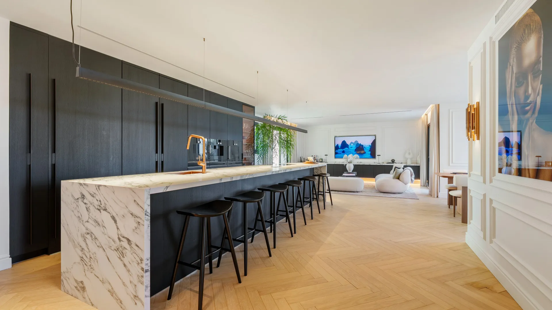 Palacetes Los Belvederes duplex penthouse for sale