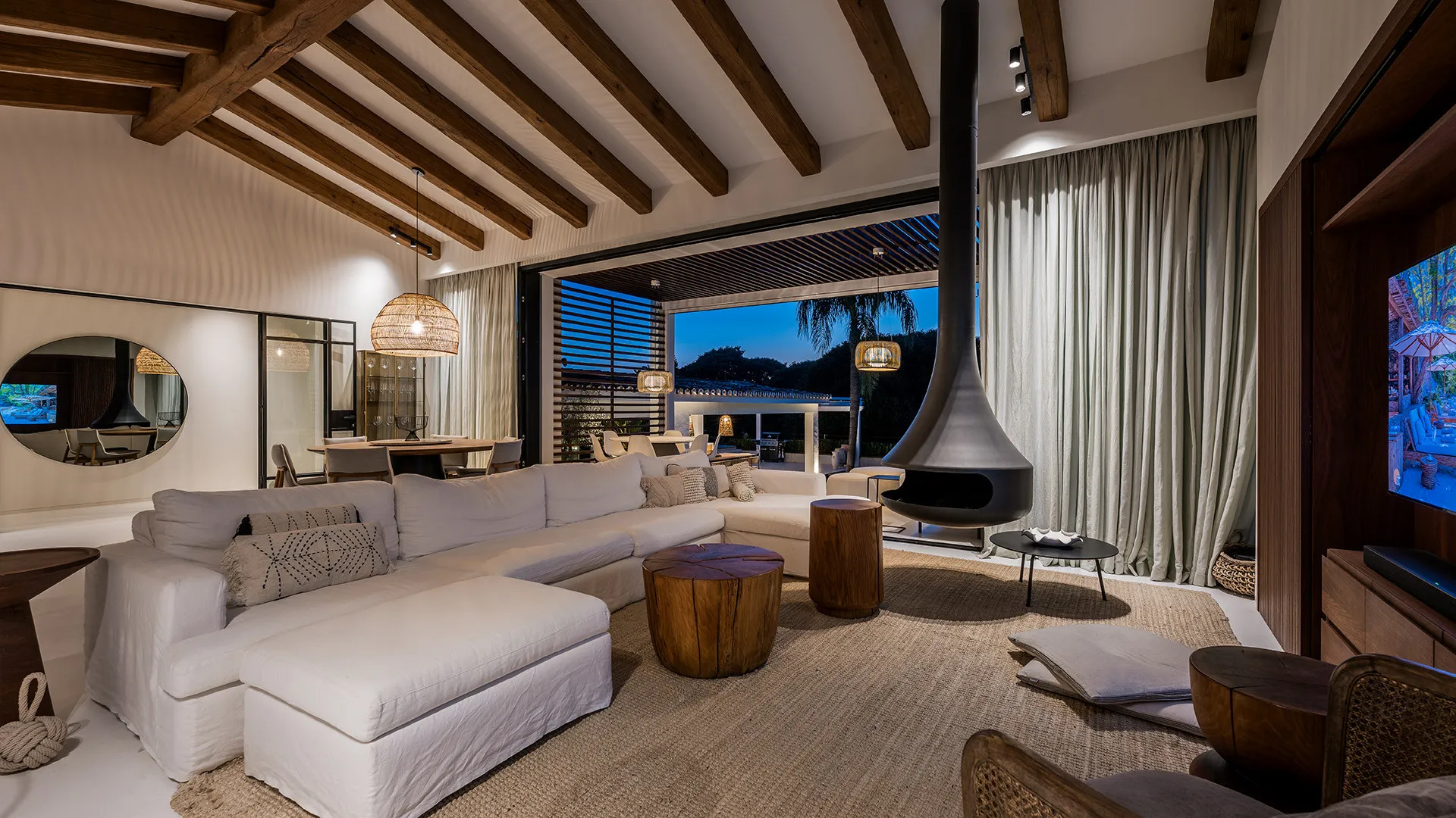 Villa con 5 dormitorios en venta en Los Naranjos Golf