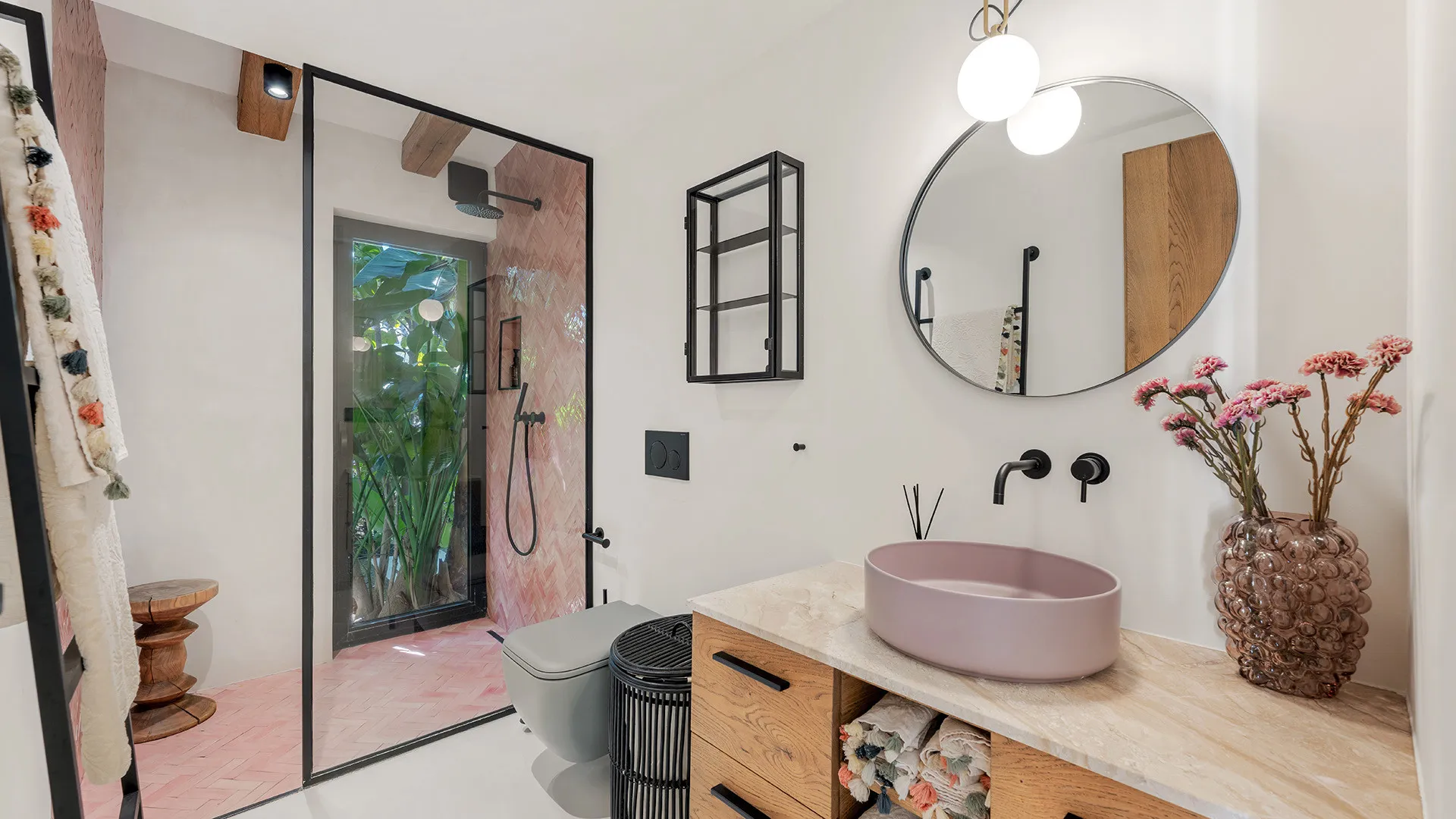 Villa con 5 dormitorios en venta en Los Naranjos Golf