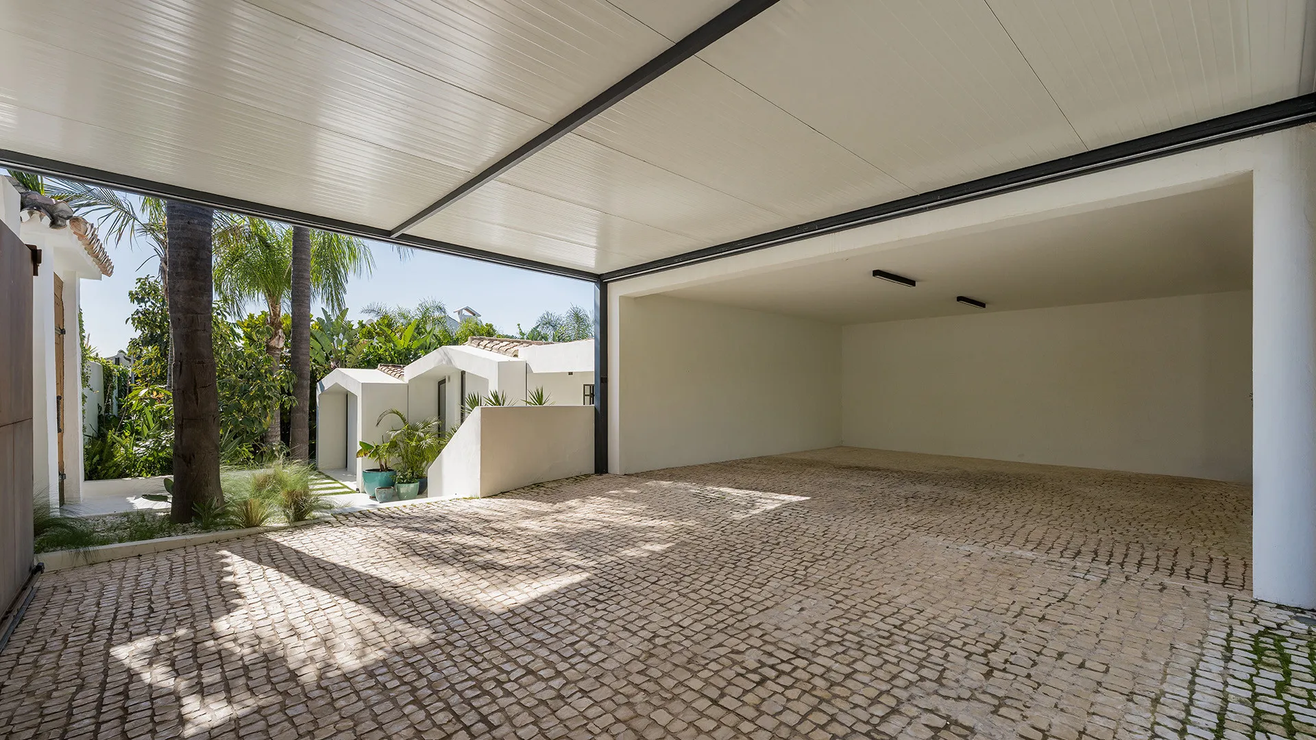 Villa con 5 dormitorios en venta en Los Naranjos Golf