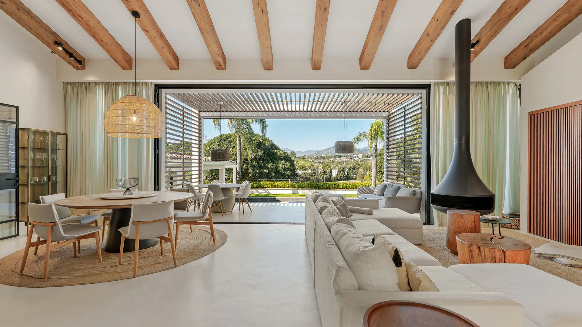Villa con 5 dormitorios en venta en Los Naranjos Golf