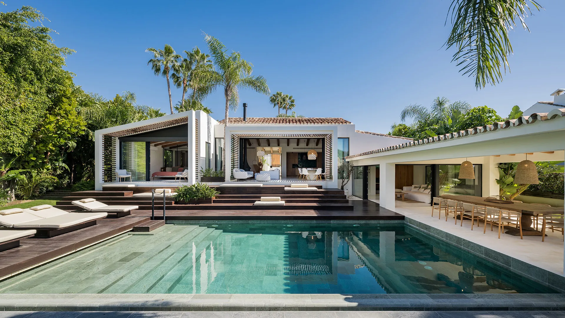 Villa con 5 dormitorios en venta en Los Naranjos Golf