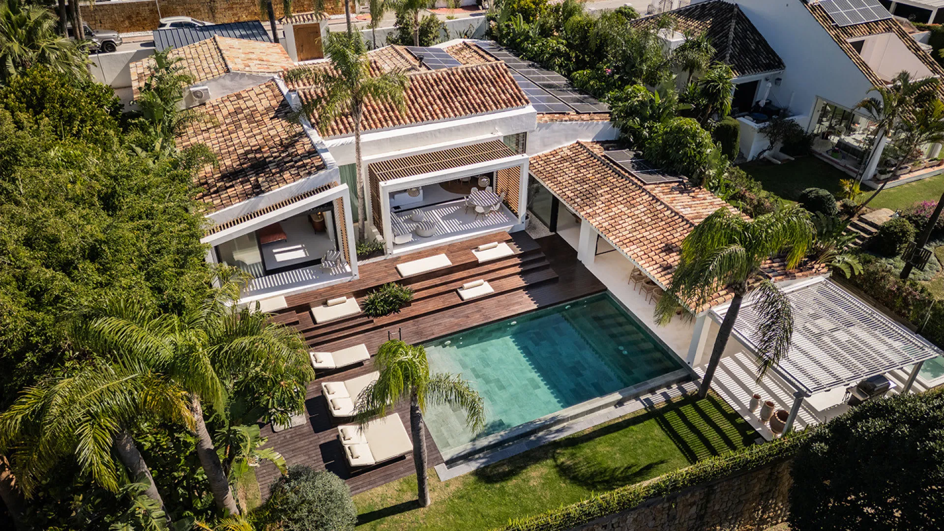 Villa con 5 dormitorios en venta en Los Naranjos Golf