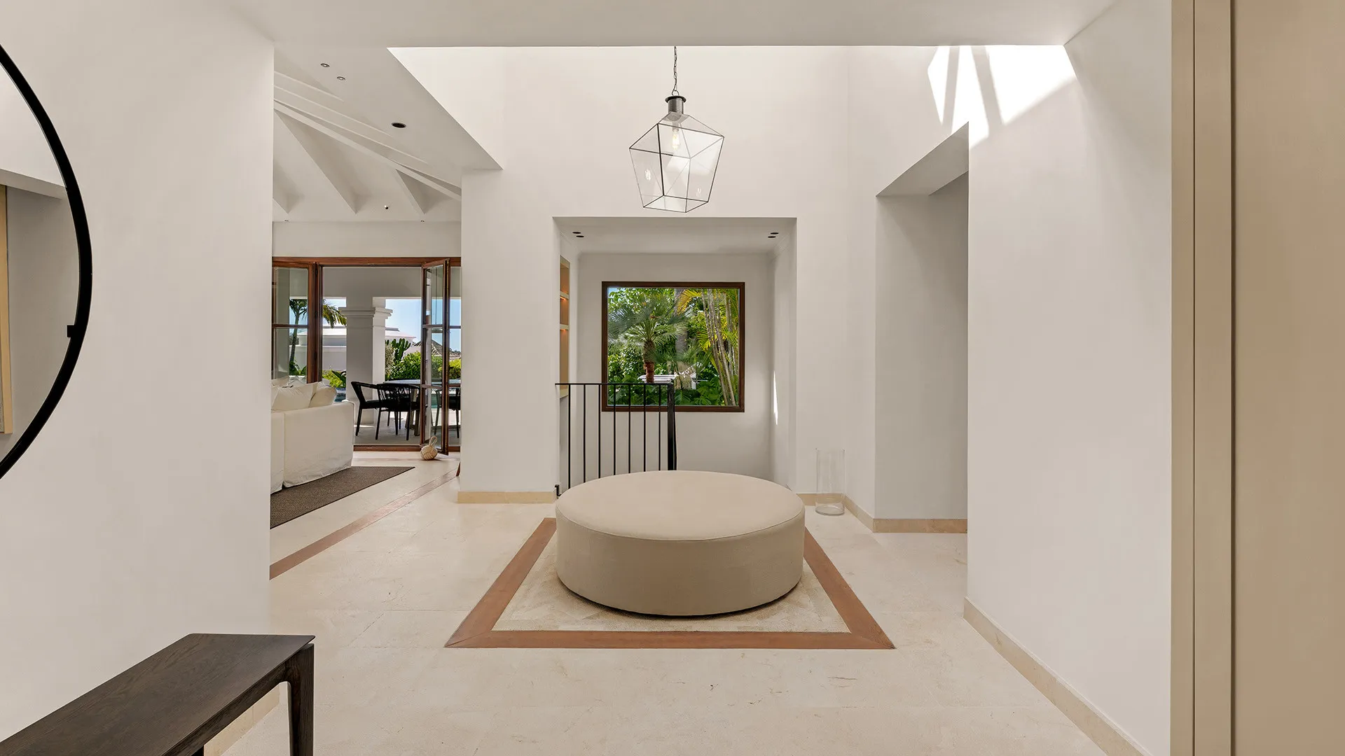 For sale Bellevue villa with 4 bedrooms
