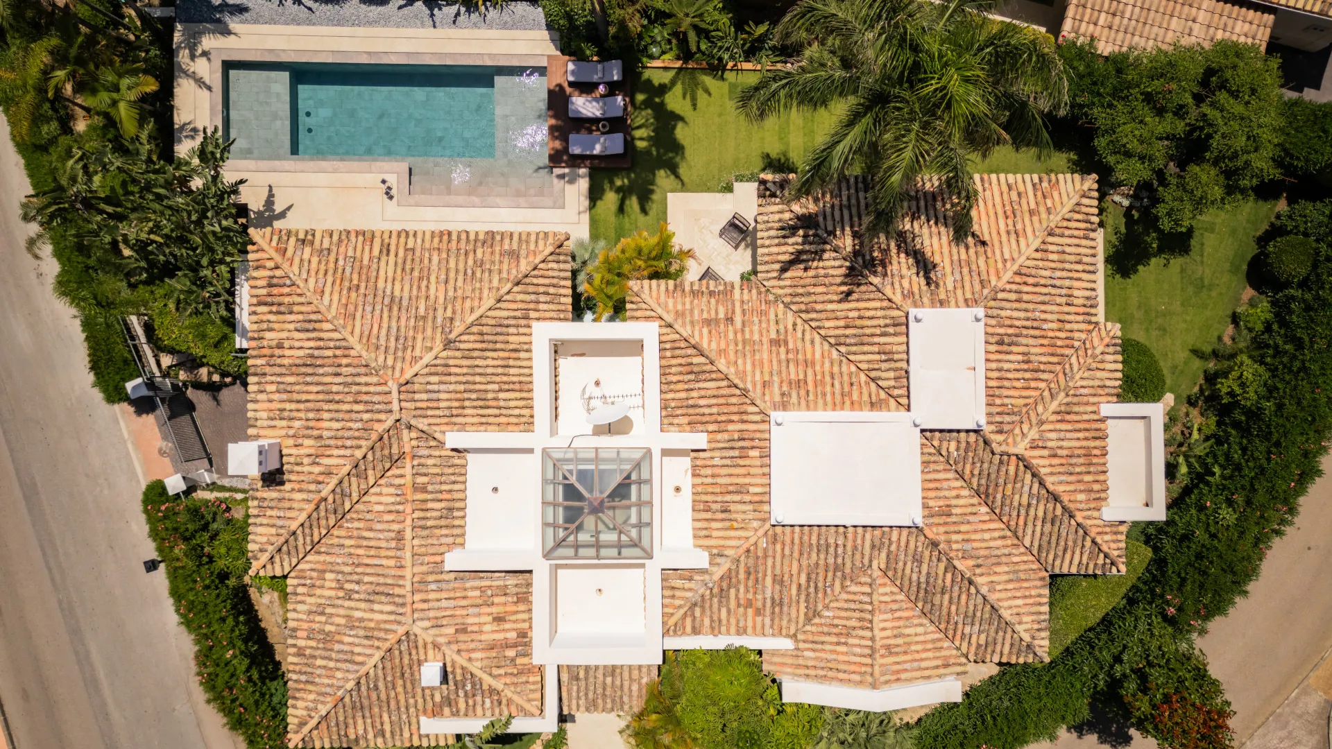 For sale Bellevue villa with 4 bedrooms