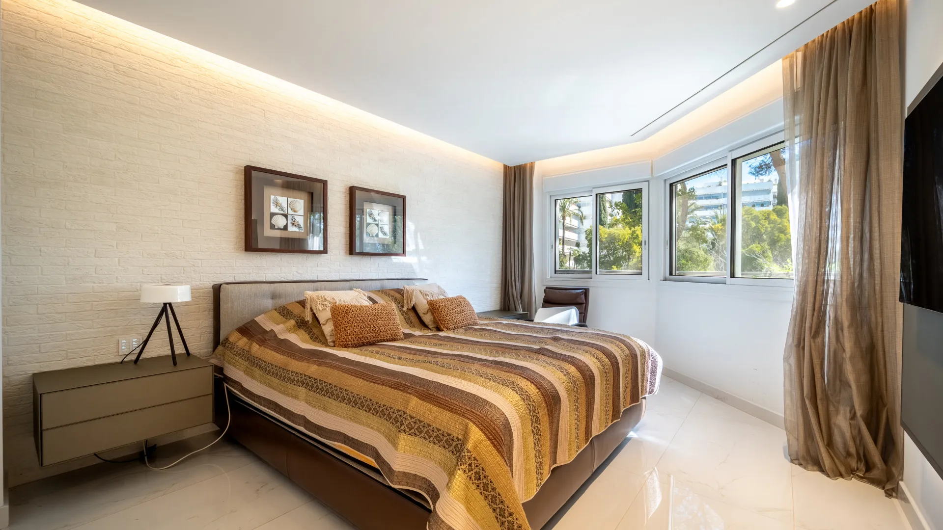 Apartamento a la venta con 3 dormitorios en Jardín del Mediterráneo
