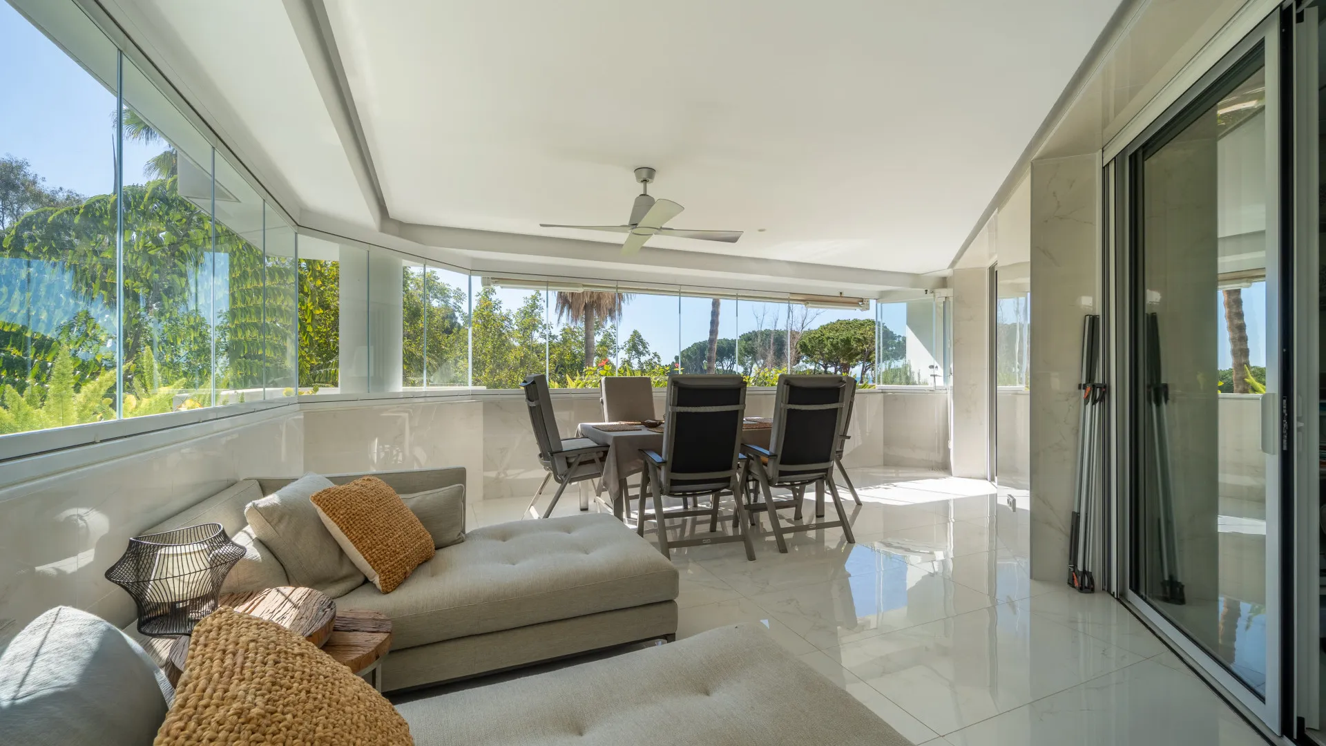 Apartamento a la venta con 3 dormitorios en Jardín del Mediterráneo