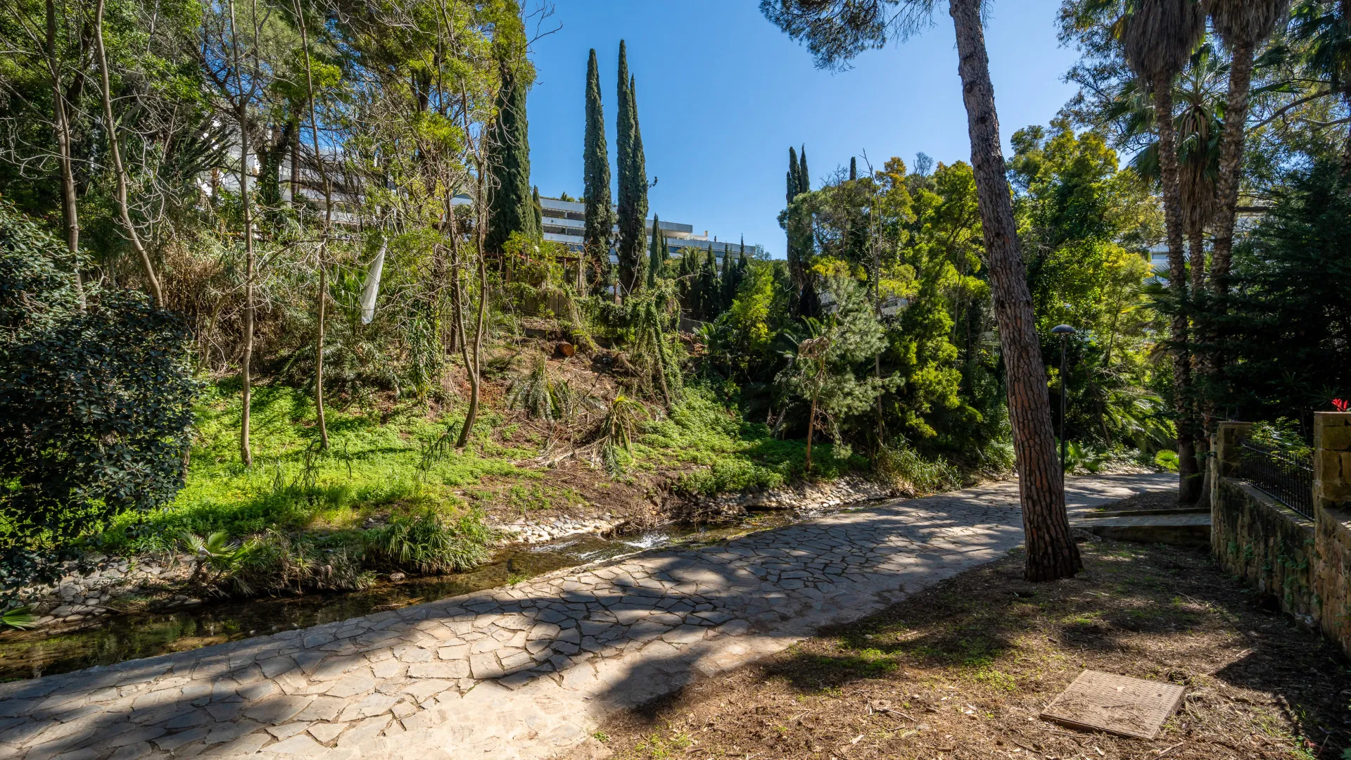 Apartamento a la venta con 3 dormitorios en Jardín del Mediterráneo