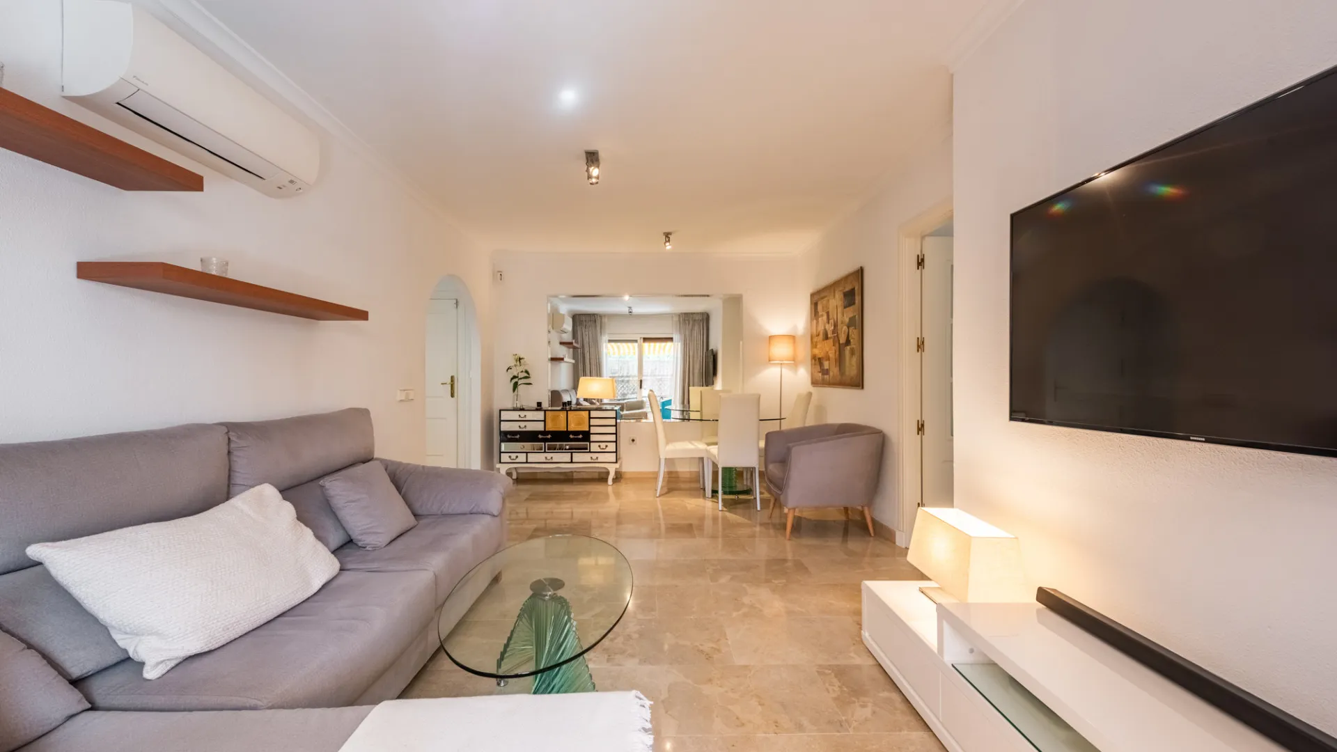 For sale Coto Real II apartment with 2 bedrooms