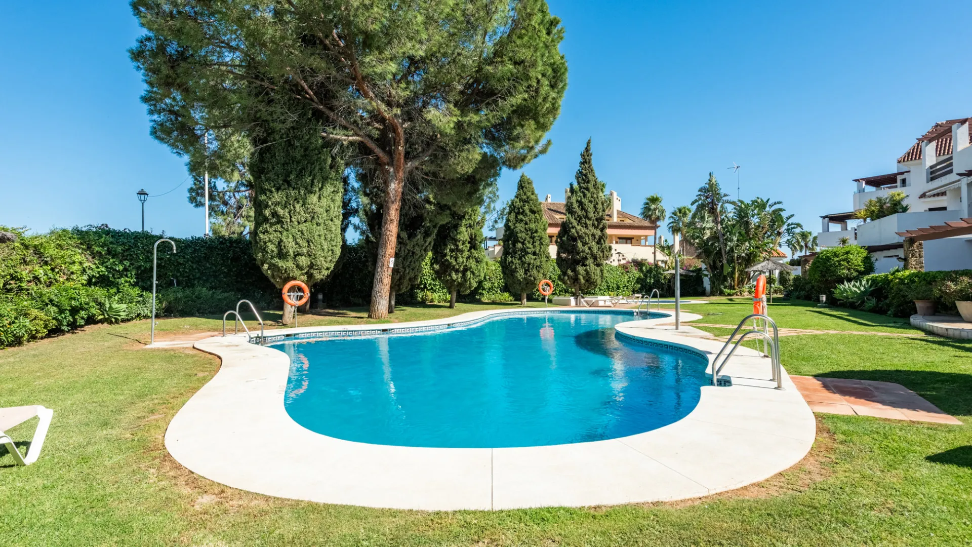 For sale Coto Real II apartment with 2 bedrooms