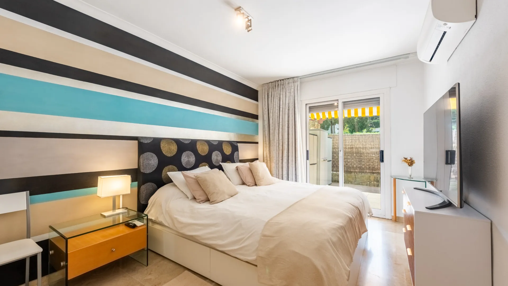For sale Coto Real II apartment with 2 bedrooms