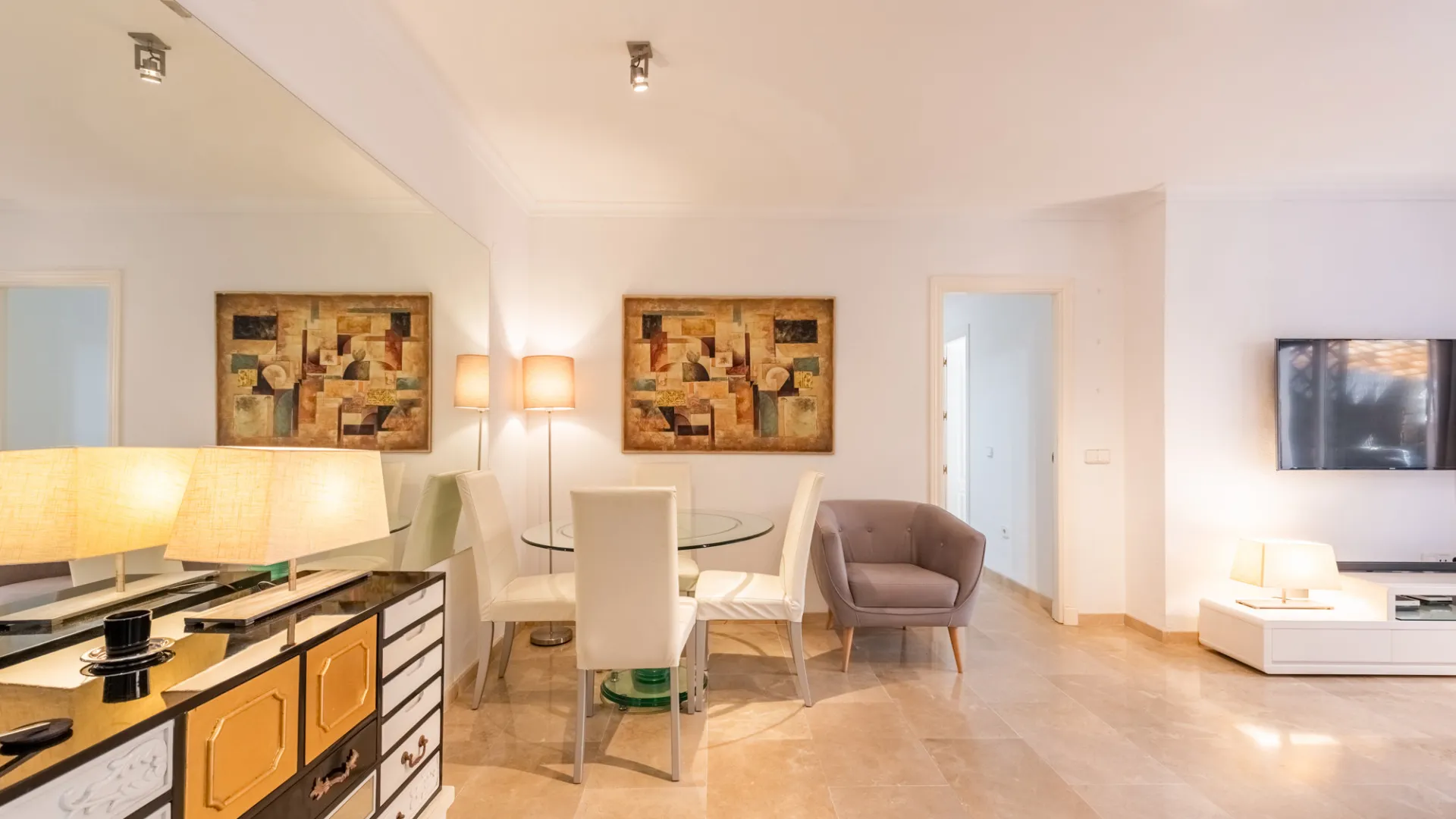 For sale Coto Real II apartment with 2 bedrooms
